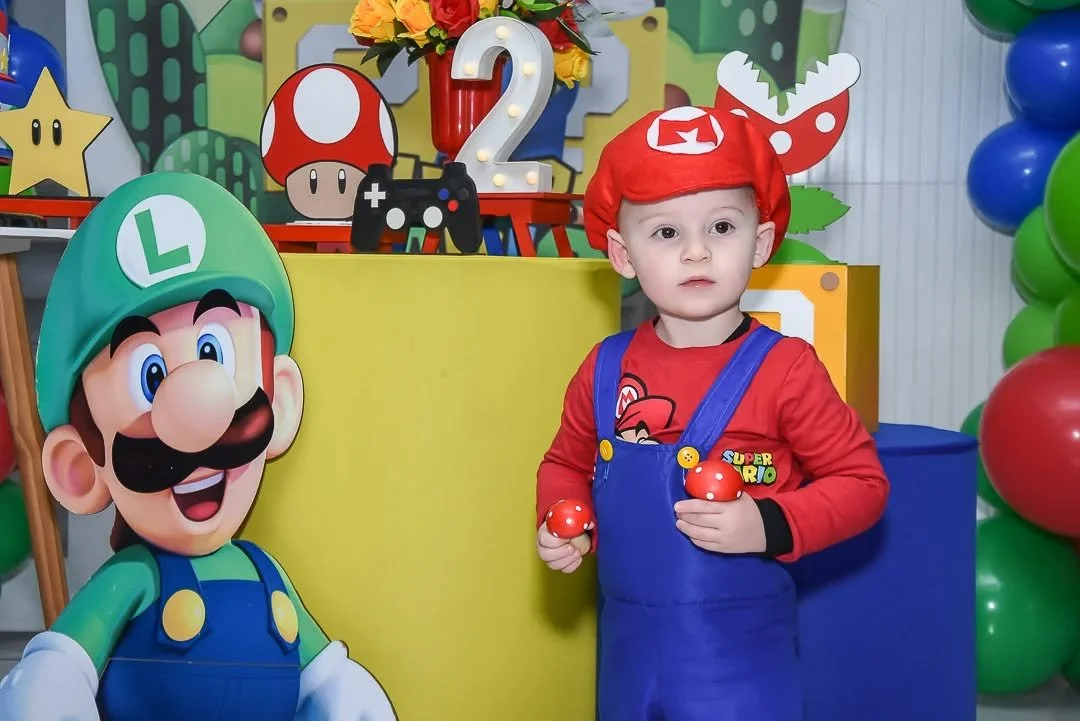 🎮✨ Super Theo fez 2 aninhos! ✨🍄
Essa aventura teve risadas, cores vibrantes e muita diversão no universo do Mario!
Agradecemos de coração a essa família incrível que já faz parte da nossa história ?