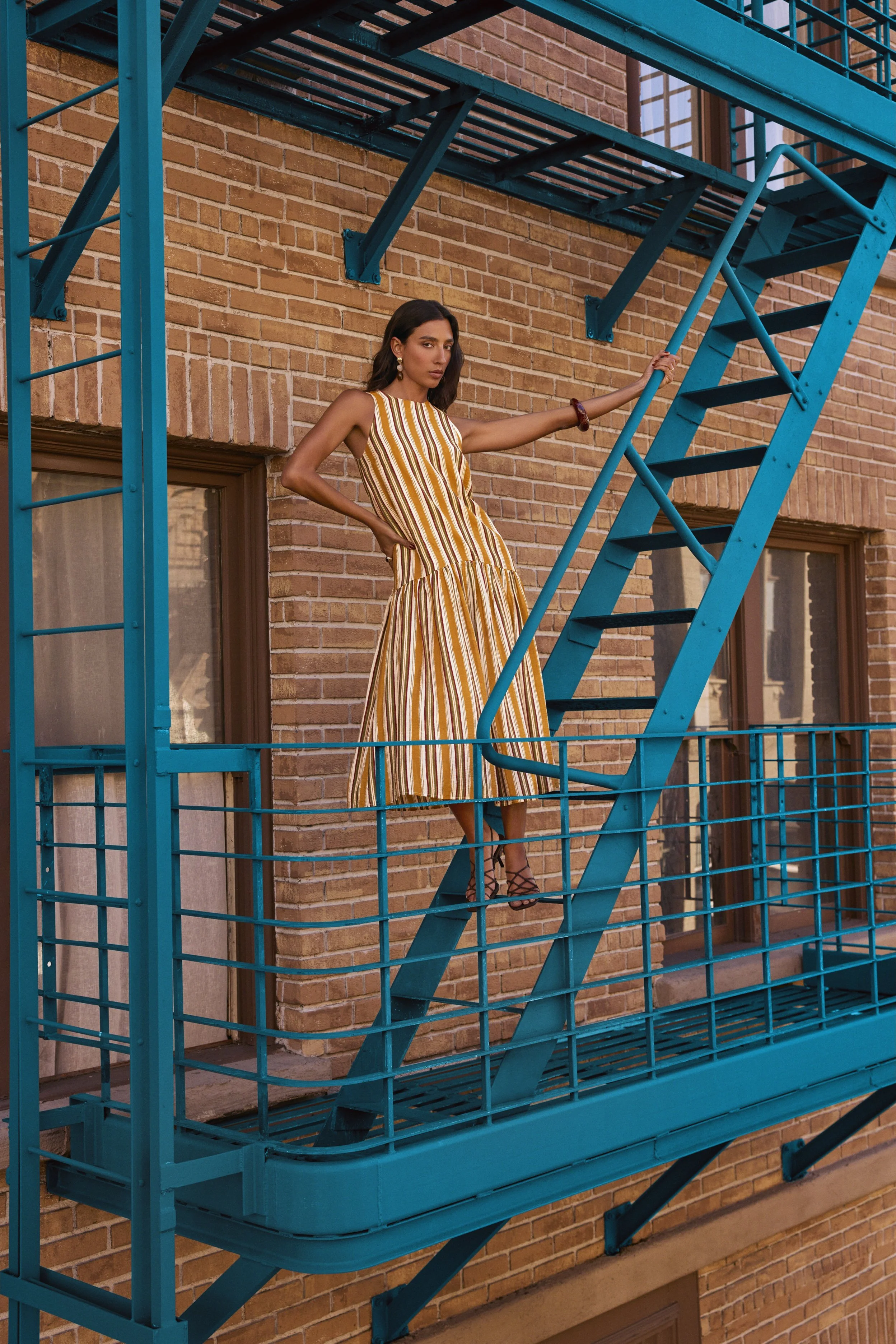 SHOT_04_FIRE_ESCAPE_0165_4783AY_C_ADOBERGB.jpg