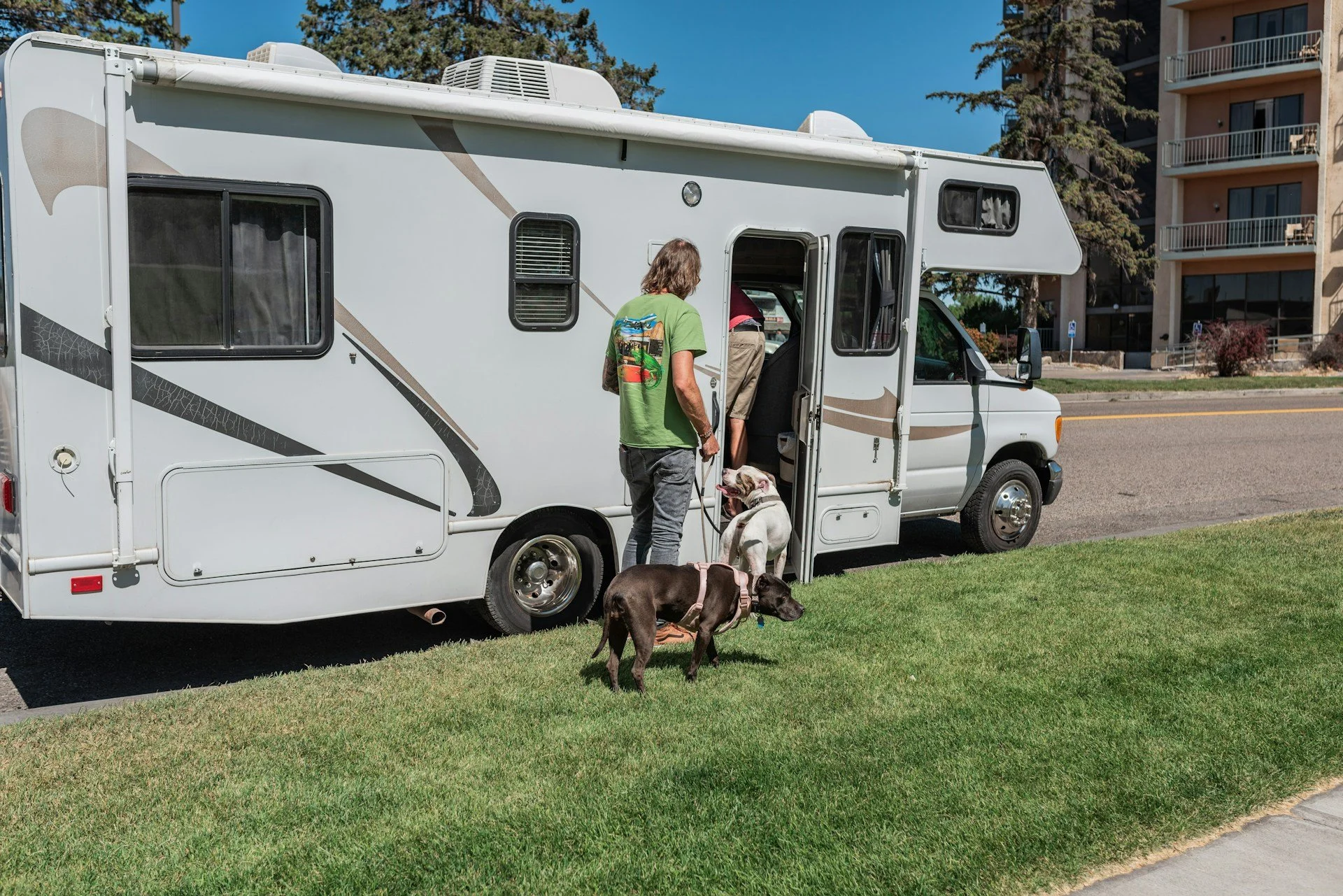 Cooler Coastal Reset From the I-5 Corridor: When to Leave and What to Pack