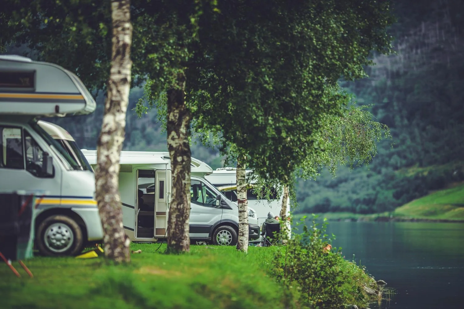 Cooling Stops for I-5 RV Travelers: Swim Holes + River Parks (RV Parking)