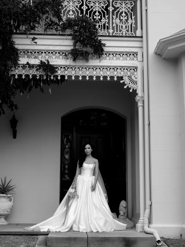 The Splendour of Chris and Mary combined with Grandeur of @somerleys.suttonforest 

Photography @mekaweddings 

#sydneyweddingflorist #somerleyhouseweddings #sydneyweddingstylist