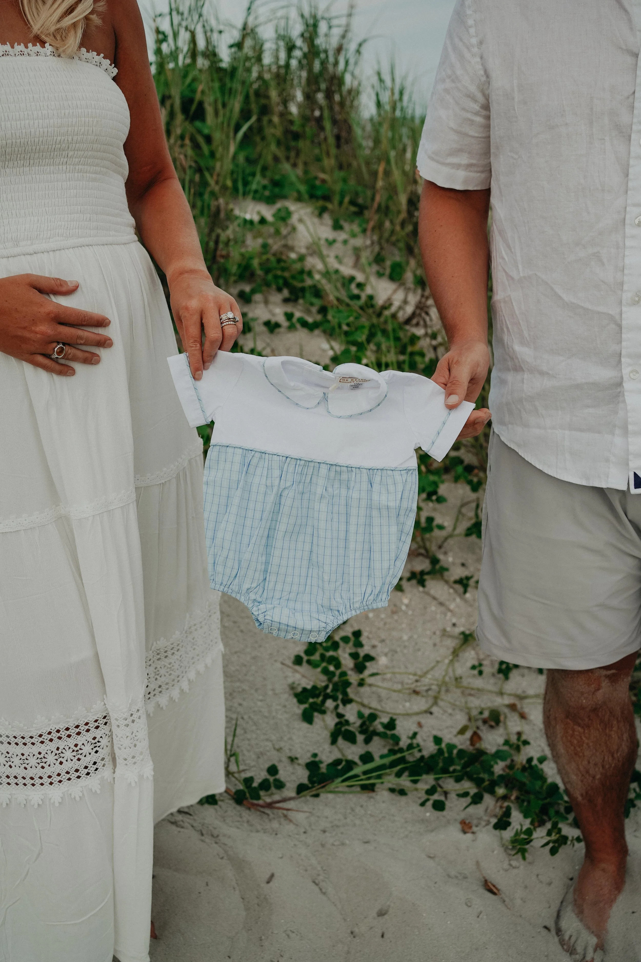 myrtle-beach-family-pregnancy-announcement-boy-carly thompson photography.jpg