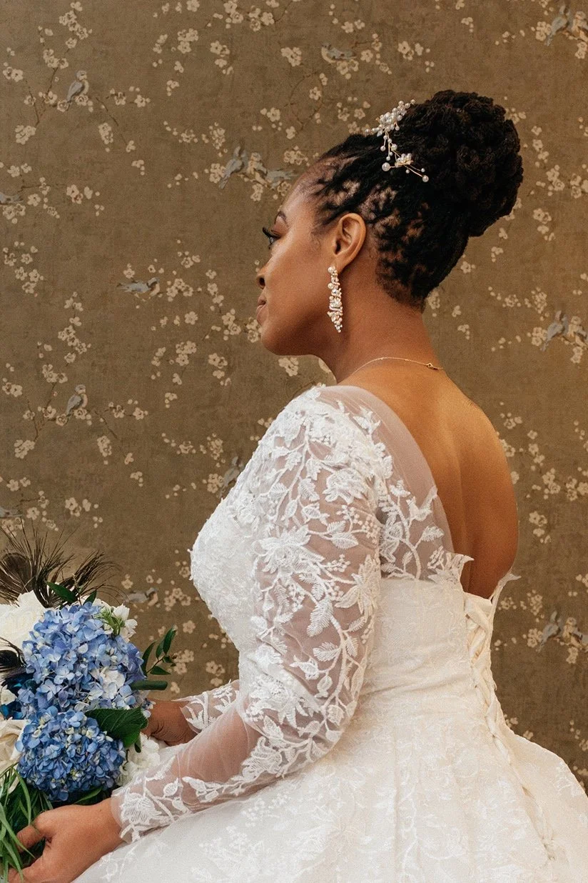 georgetown-sc-wedding-bride-jewelry-details-carly thompson photography.jpg