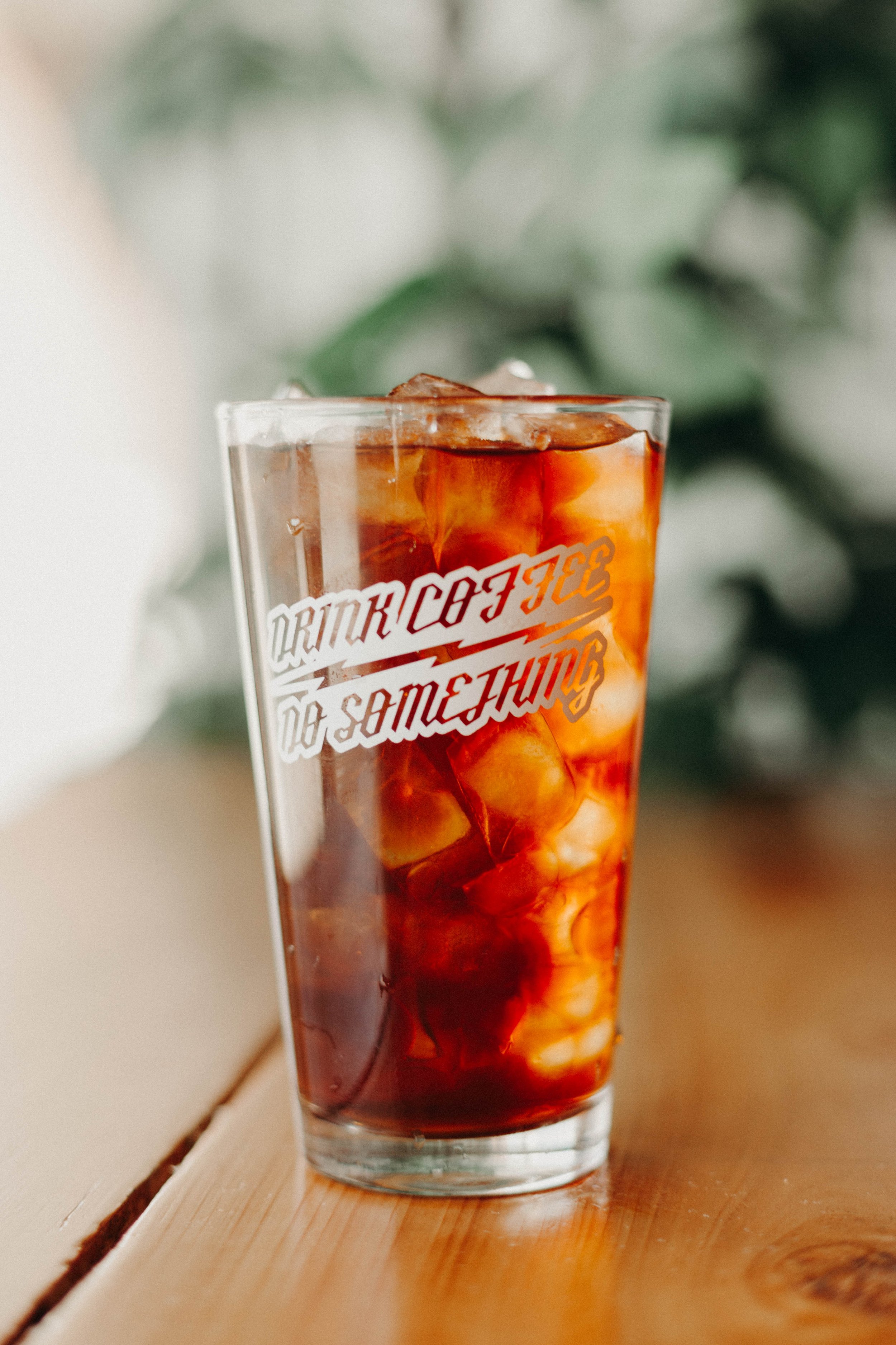 conway-coffee-company-cold-brew-glass-brand-carly thompson photography.jpg