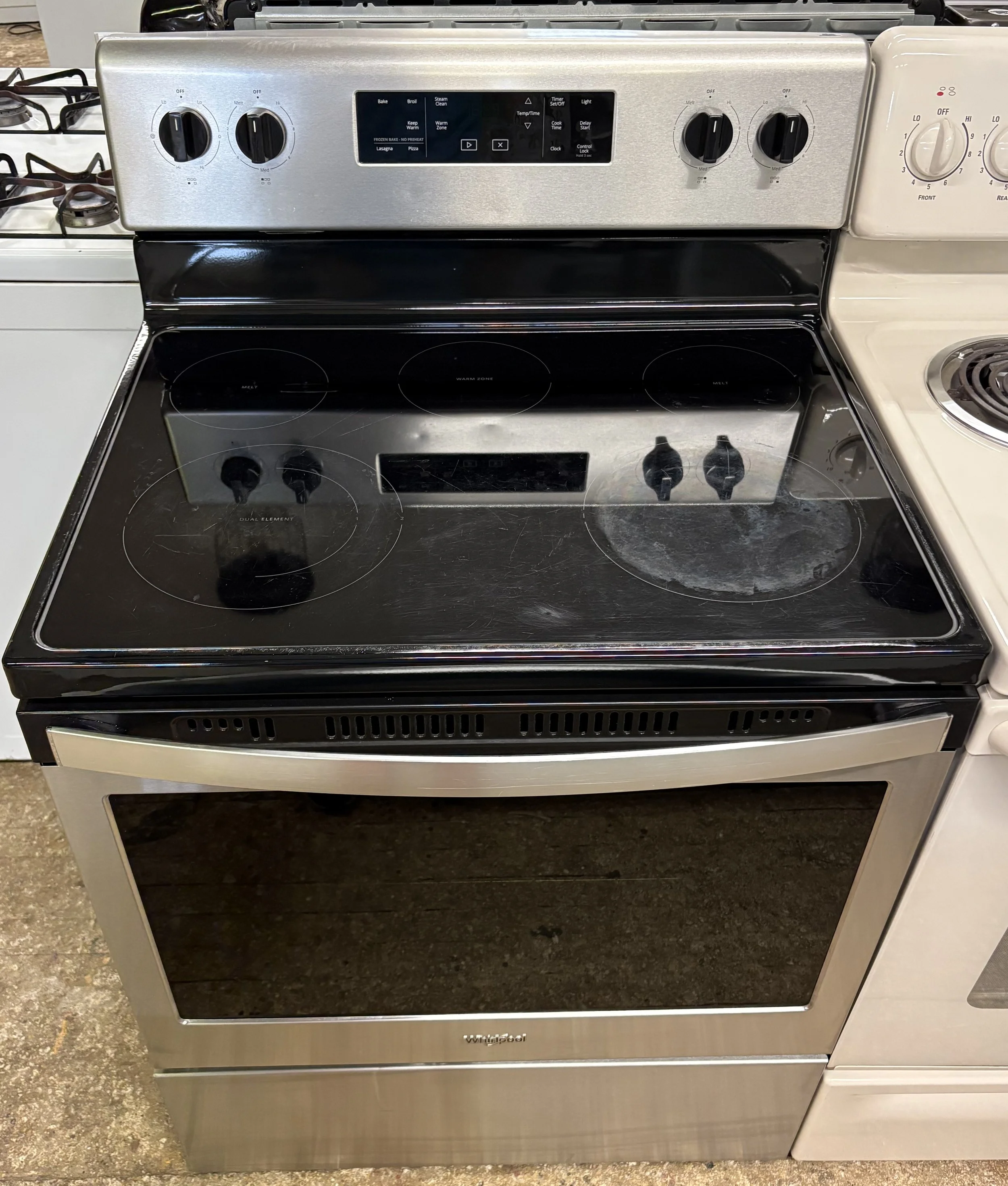 Whirlpool Glass Top Electric Stove #0860