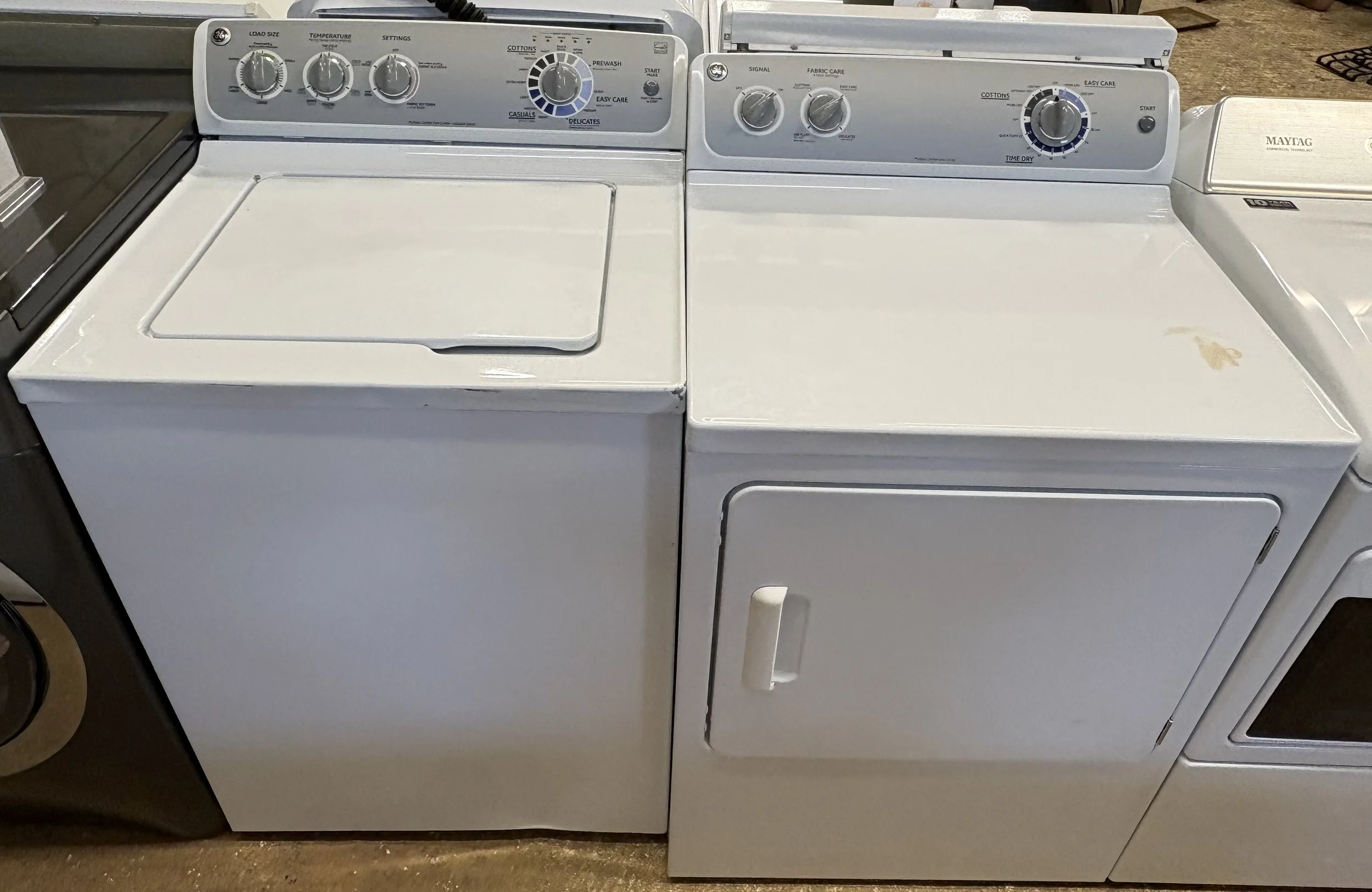 GE Top Load Washer & Electric Dryer Set #1098-1101