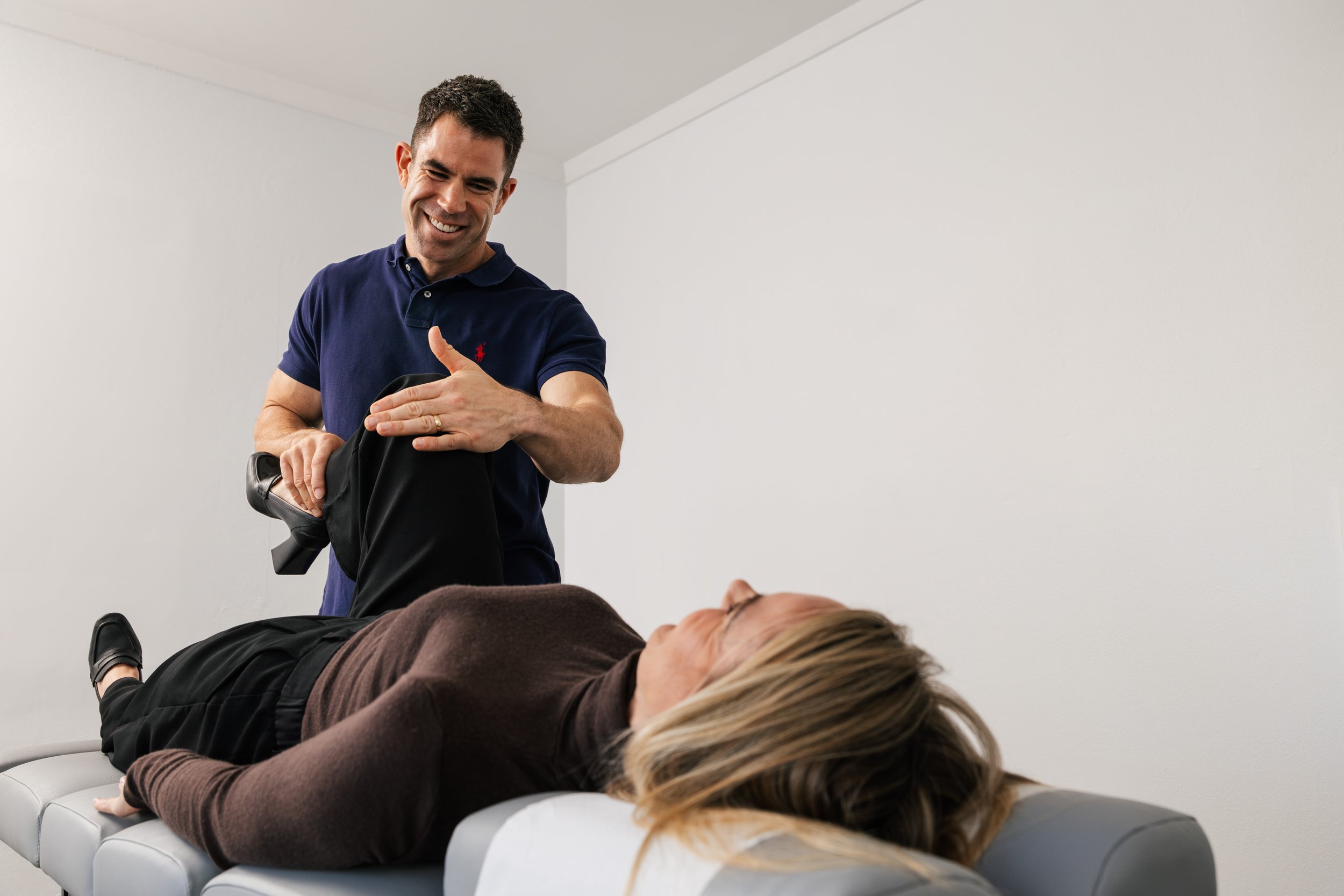 Chiropractic Care During Pregnancy: Is It Safe, When Should You Start, and What Does It Involve?
