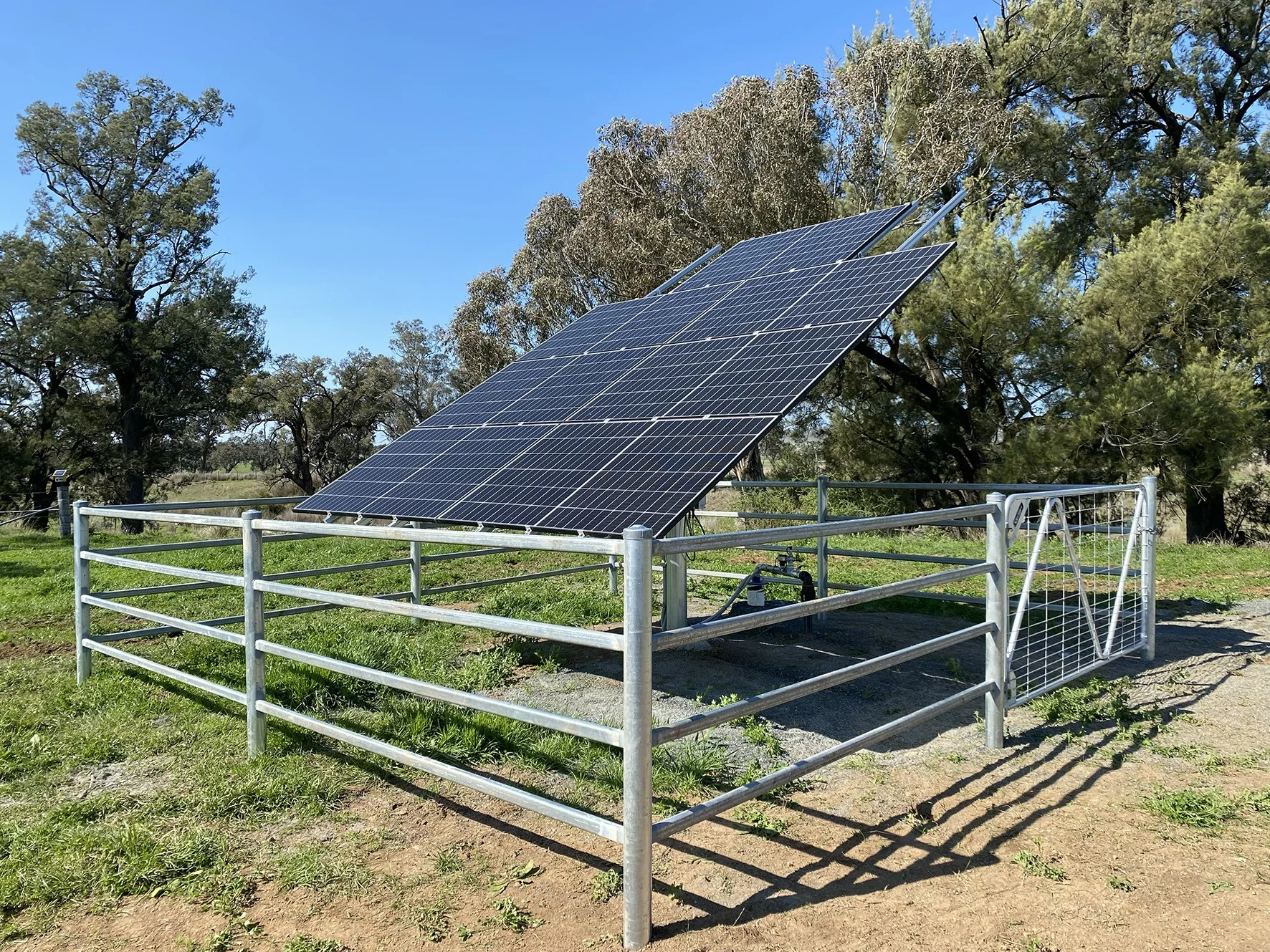 SOLAR FARM & BORE PUMP FENCING