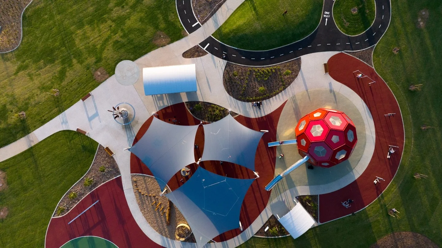A look back at our work at Polonia Reserve.
 Approx. 1,200m&sup2; of curved concrete paths, poured to line up with the new playground layout.

We worked in with @iguana.creative to make sure the design came together properly on site.

Done in collabo
