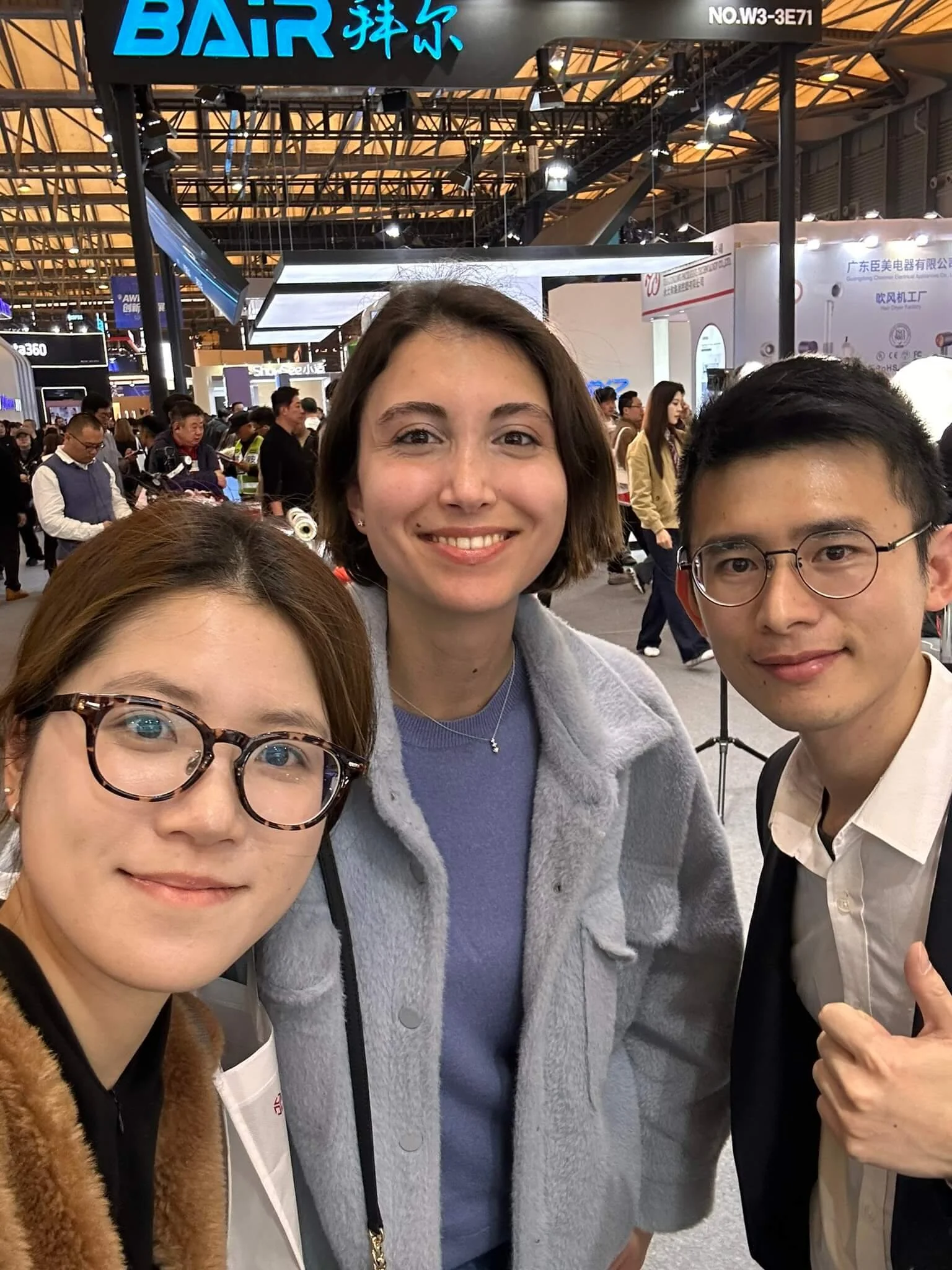 Shanghai Trade Fair Supplier Meeting