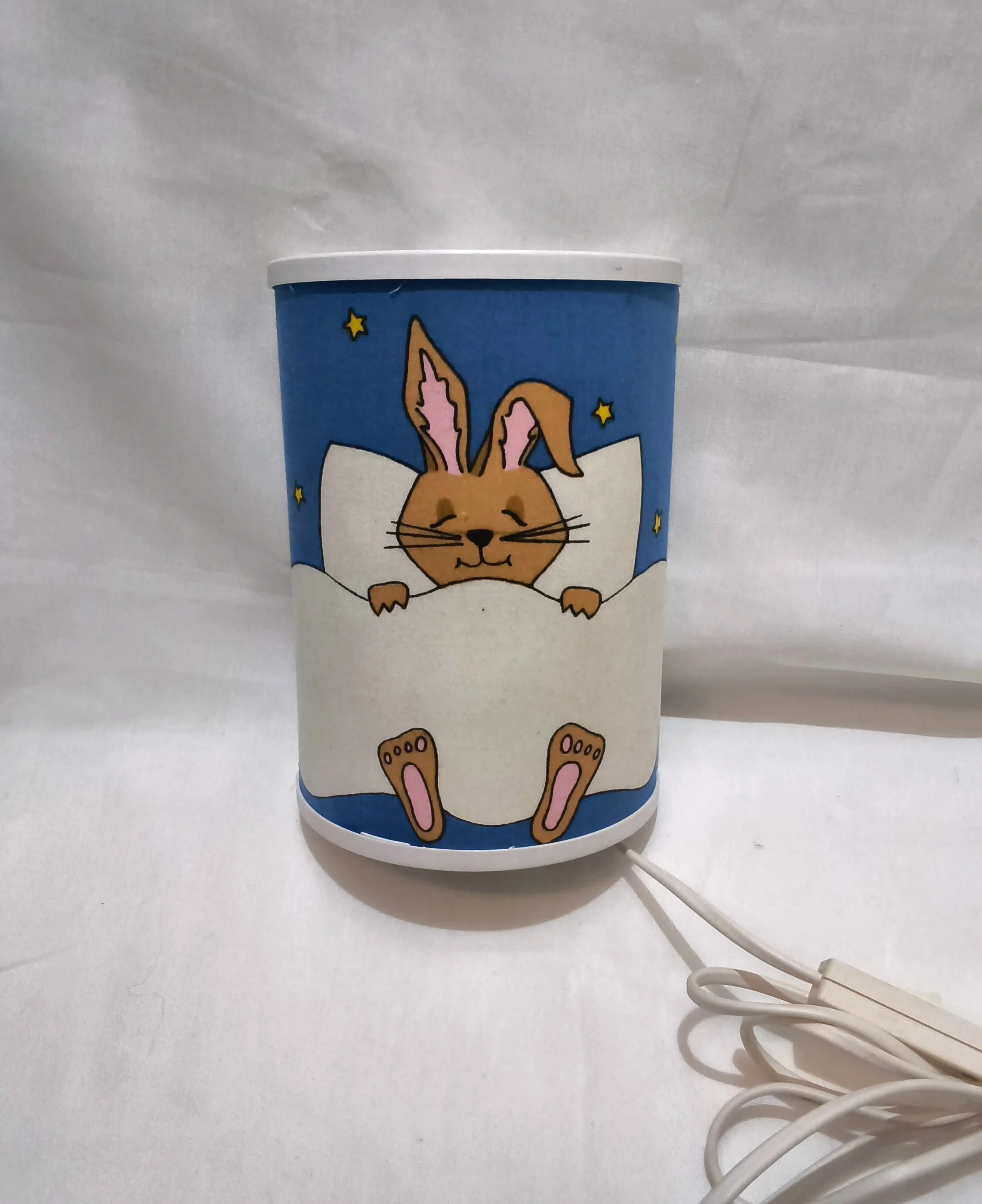 Lasten huoneen seinävalaisin