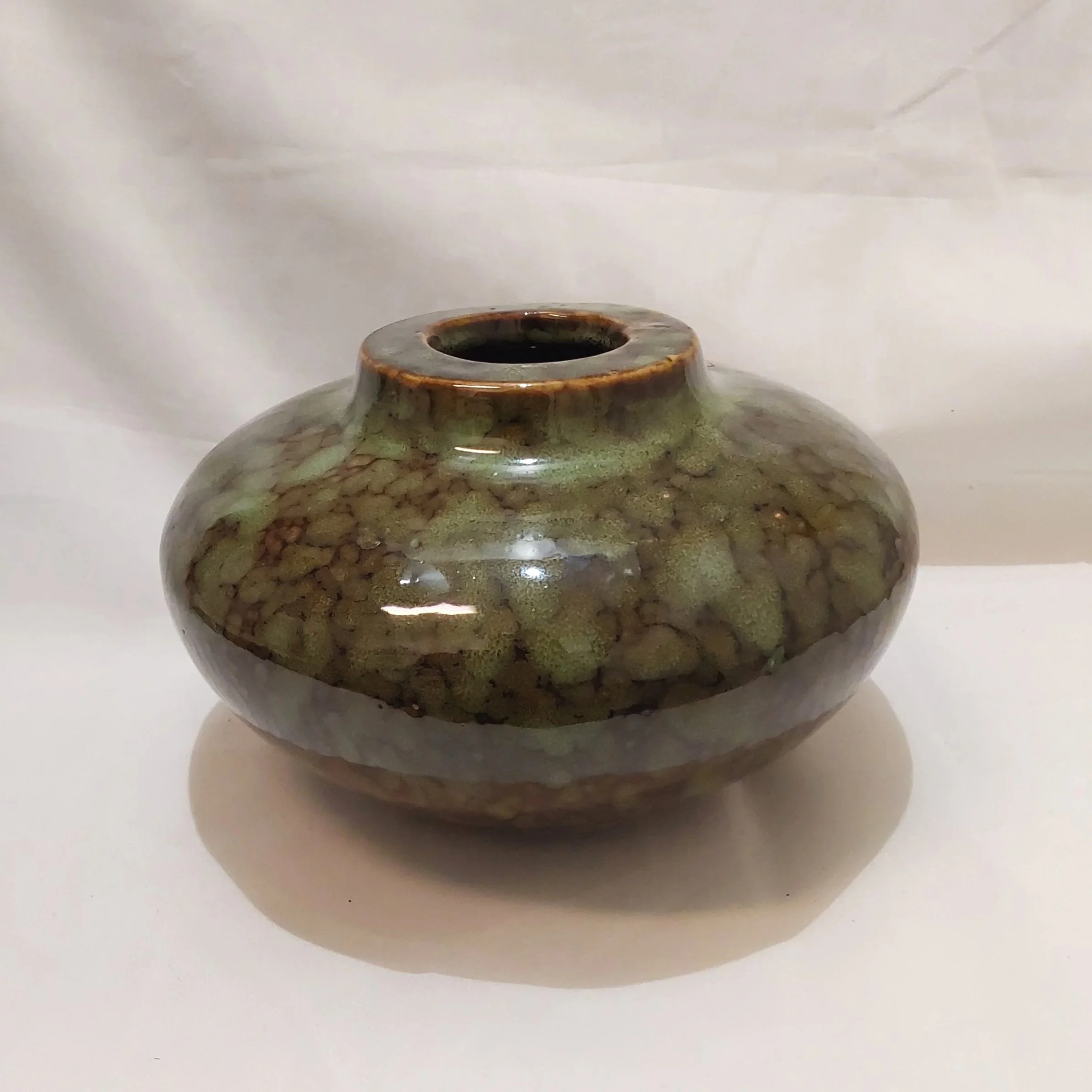 vihre%C3%A4+keramiikkavaasi+1_2.jpg