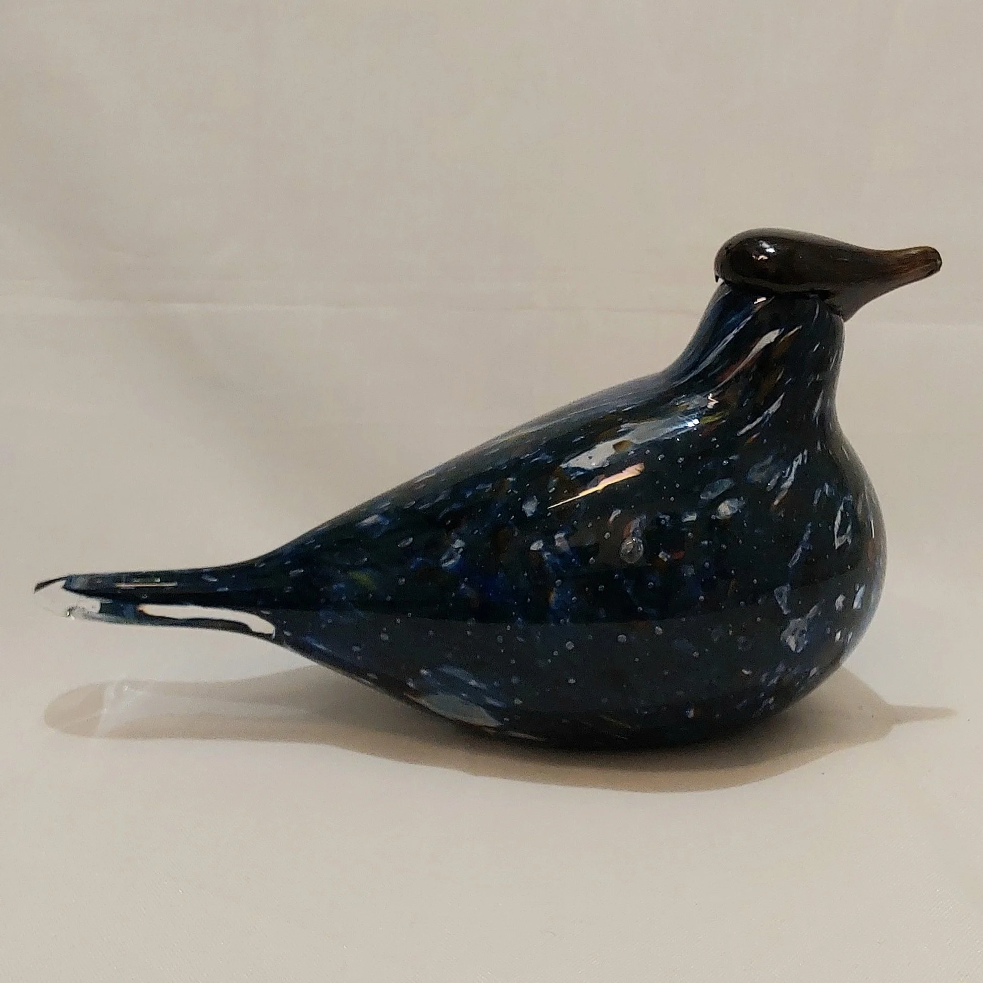 Lasilintu, sininen, (Signeerattu, Asmo Uutela)