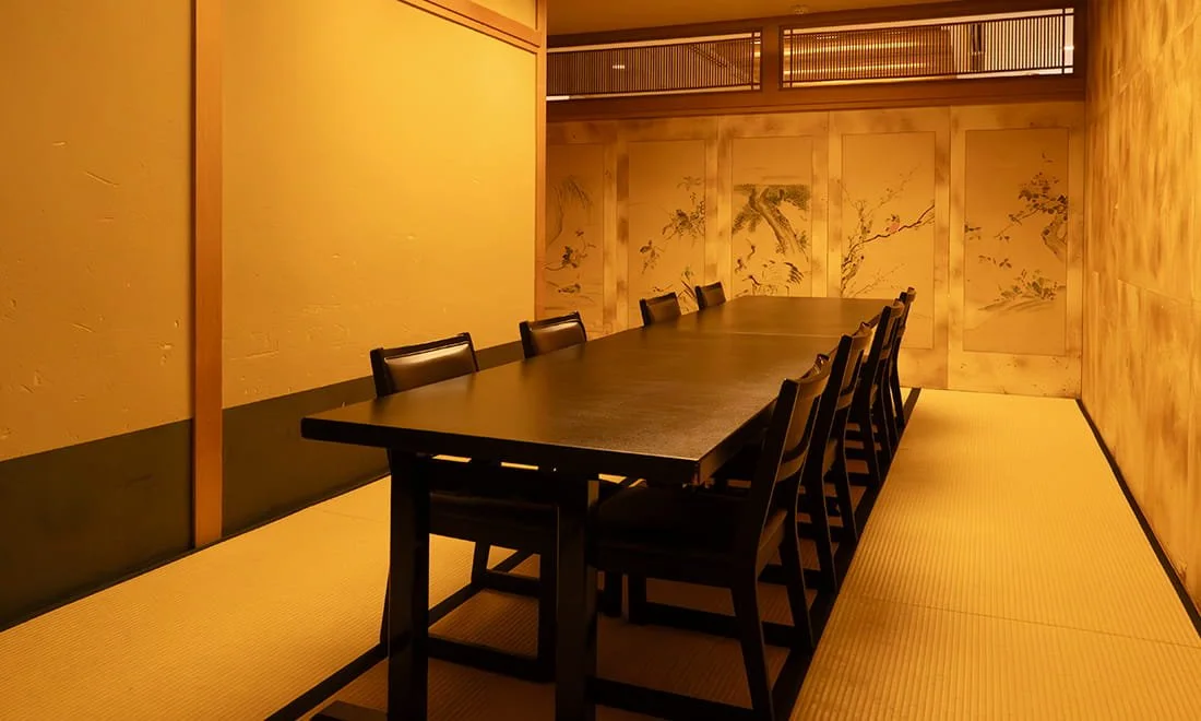 3F (Large Private Room)