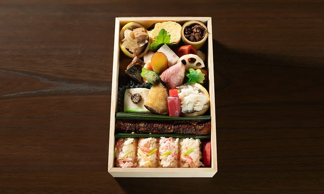Bento Box: 5,000 yen