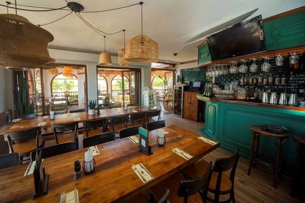 El Patio 018 resize.JPG