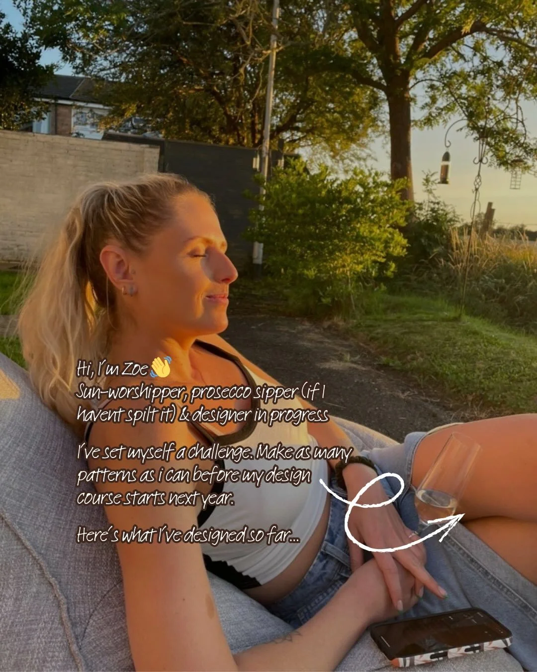 Join me for more pattern drops and a good old nose around my world. Here&rsquo;s everything I&rsquo;ve designed so far&hellip;&nbsp;

#surfacepatterndesign #patternchallenge #artistjourney #illustration #watercolourillustration #artistoﬁnstagram #des