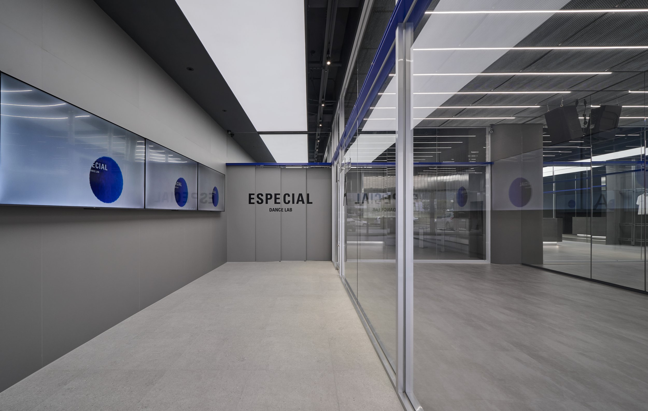 muuk_ESPECIAL DANCE LAB-300.jpg
