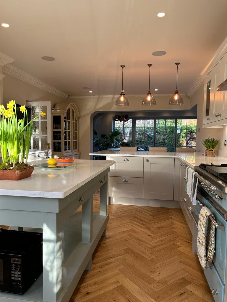 WhatsApp Image 2023-04-25 at 09.16.23 (4).jpeg