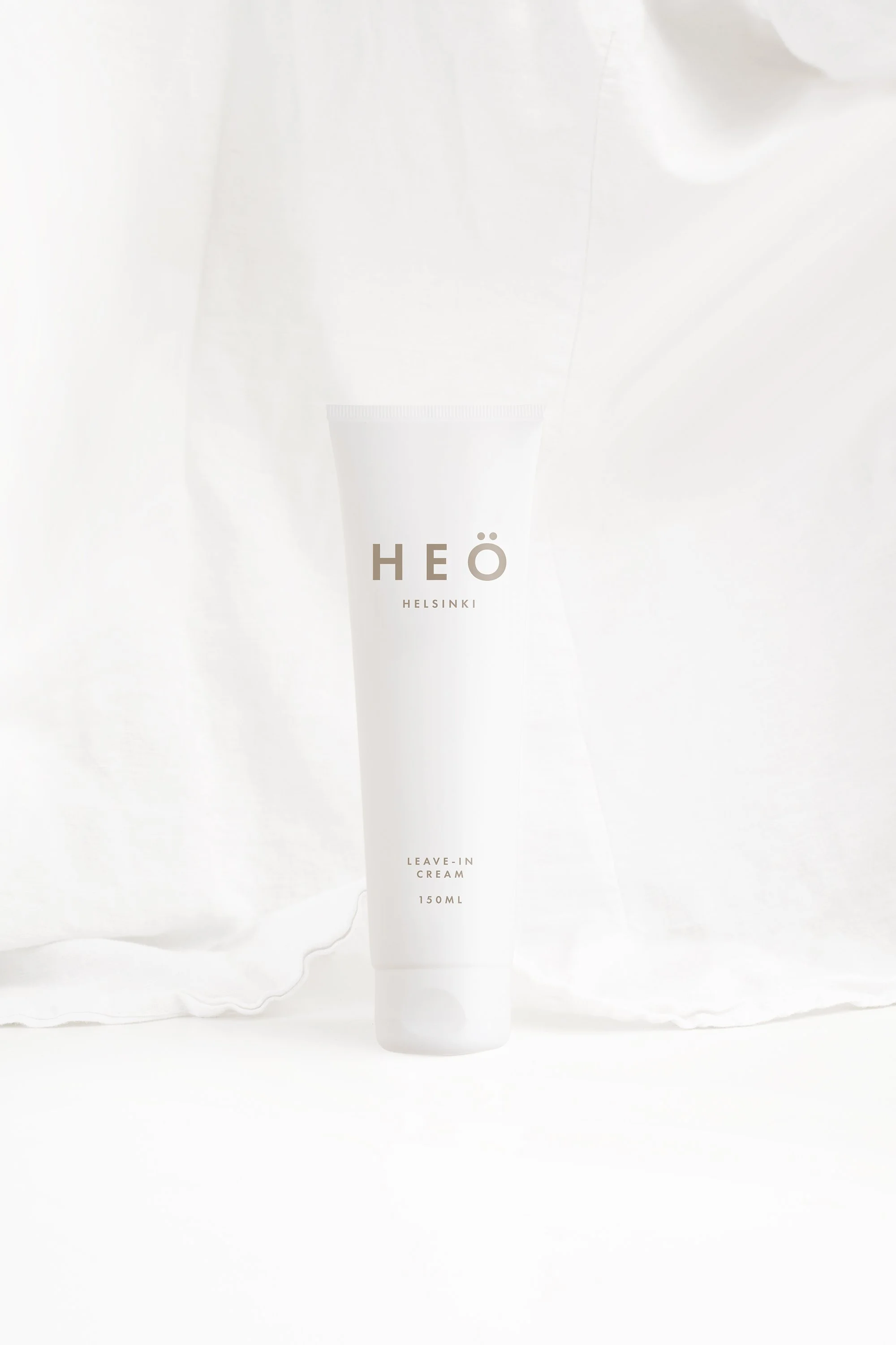 HEÖ HELSINKI LEAVE-IN CREAM.jpg