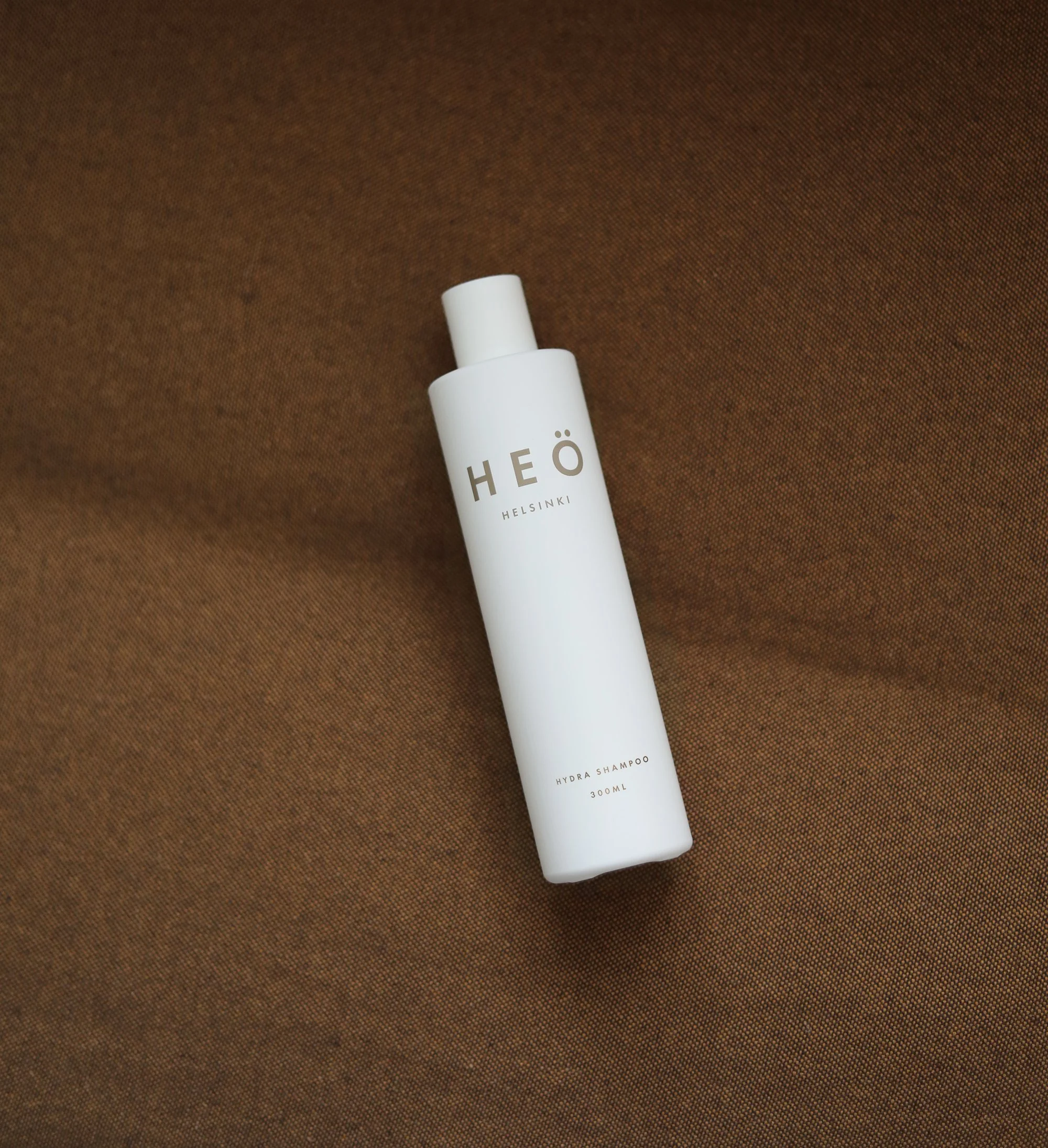 HEO-HELSINKI-HYDRA-SHAMPOO-HERO-HKI-002.jpg