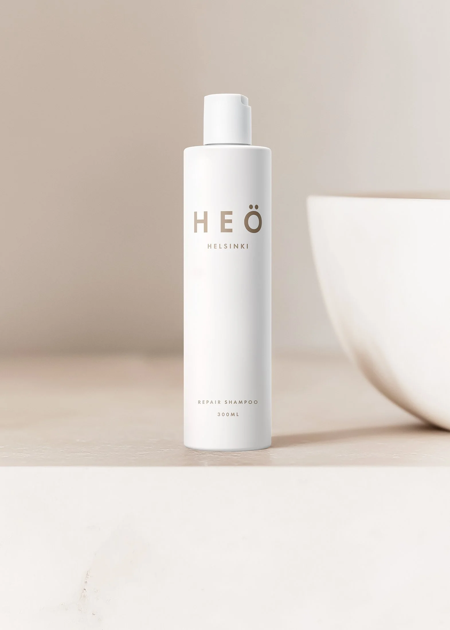 HEO-Repair-Shampoo-Fi001.jpg