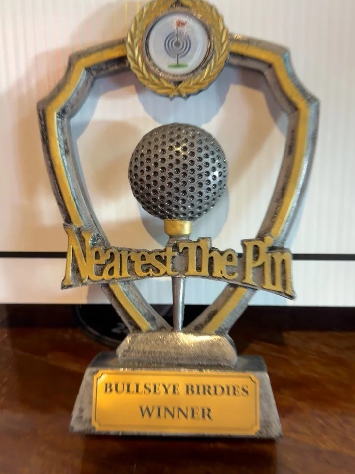 Guaranteed $5,500 JACKPOT PRIZE going off tonight! 🏌️&zwj;♀️🏌️&zwj;♂️ Keen to win this cheque &amp; trophy too? 🏆💰 

Be at Bullseye Birdies today between 4pm &amp; 6.15pm to get involved 🍕🍺
T&amp;Cs apply. See u @bullseyebirdies 🎯⛳️

#bullseye