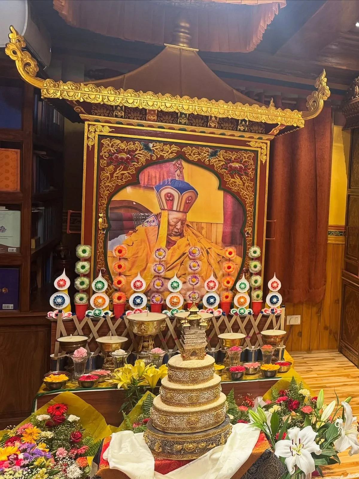 Information about the sacred cremation ceremony of H.E. Yongdzin Rinpoche