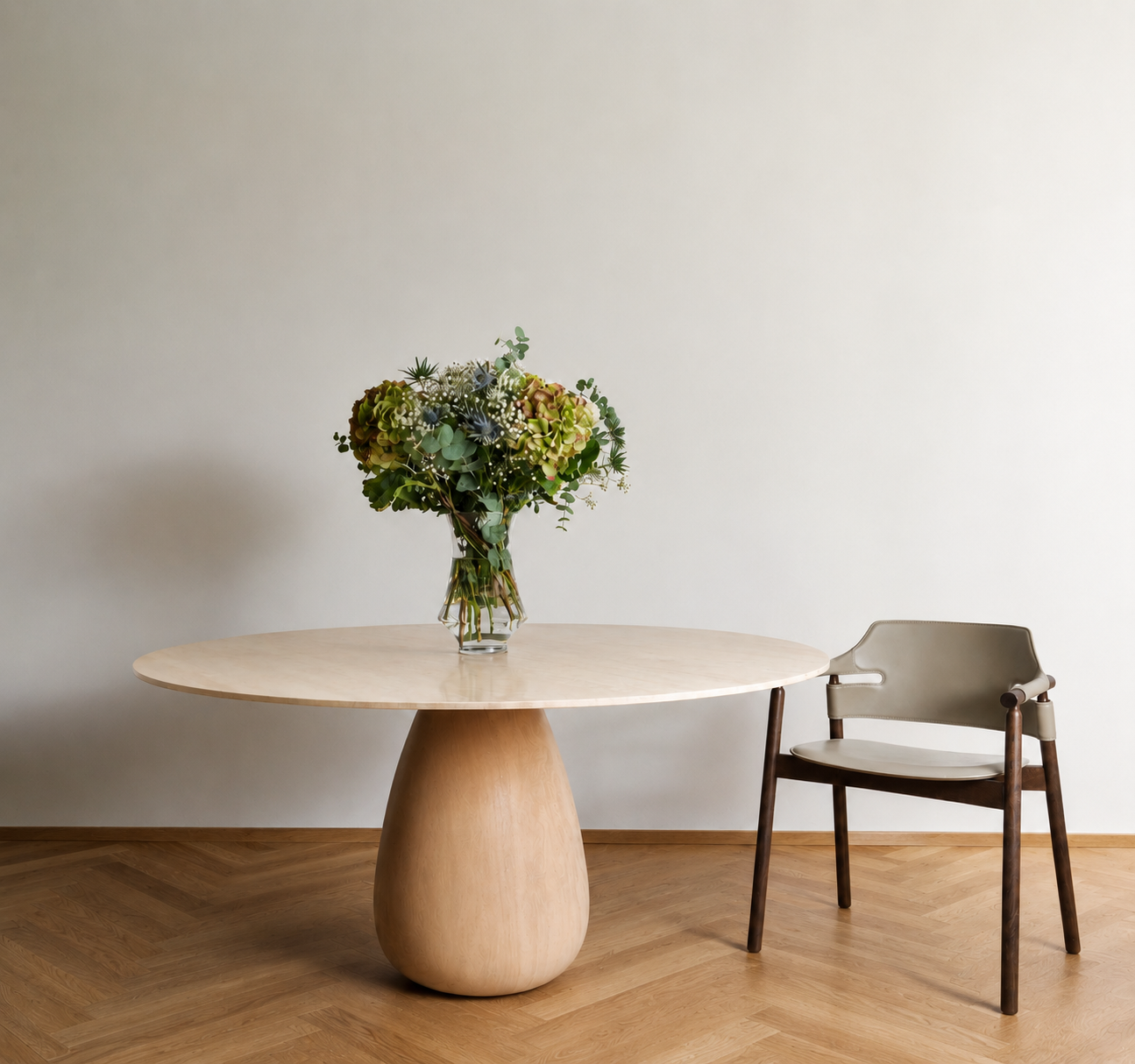 Luxury marble dining table by studio ib milano