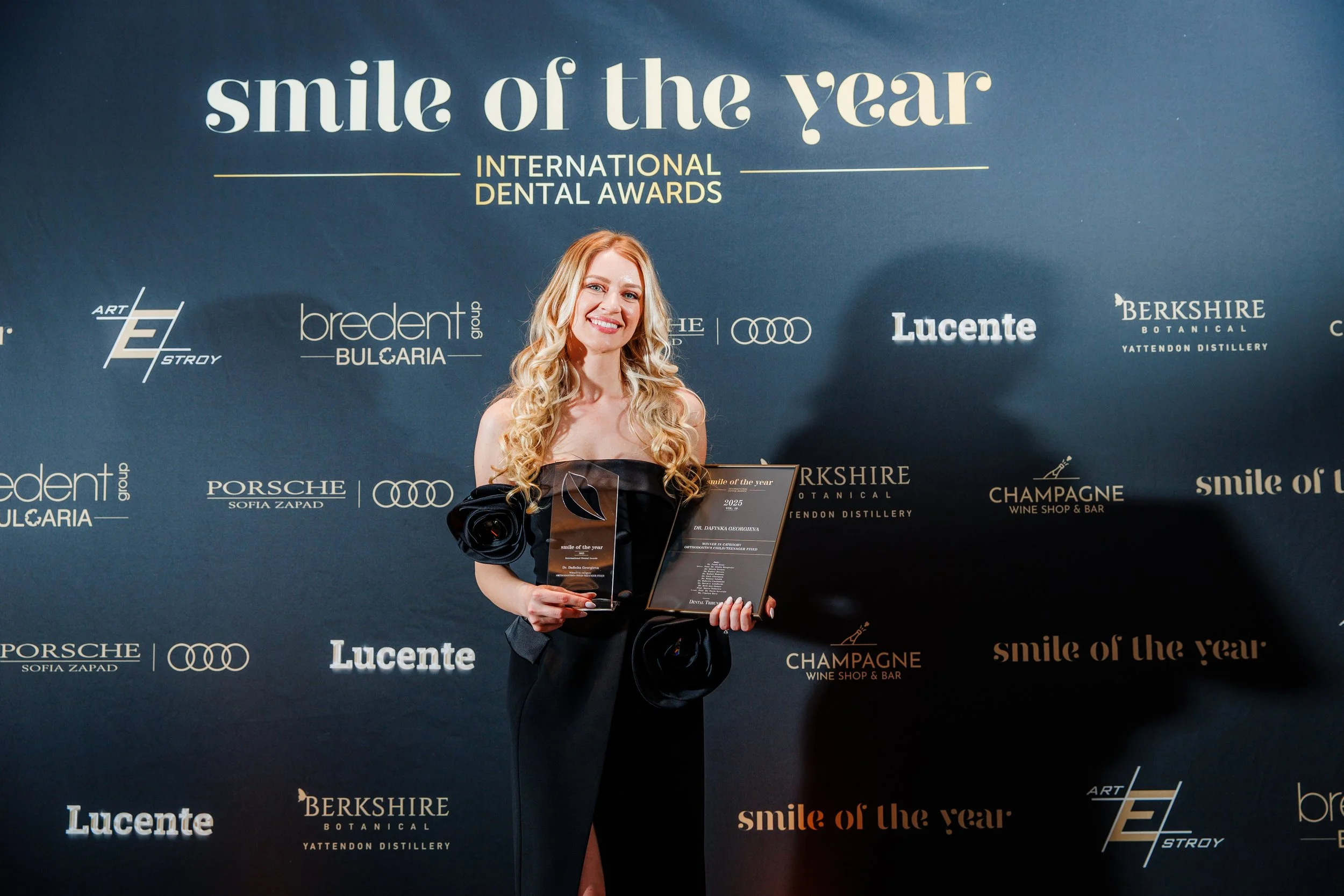 Д-р Дафи Георгиева, победител в категория "Ортодонтия при деца и тийнейджъри", Smile of the Year Awards, 2025 г.
