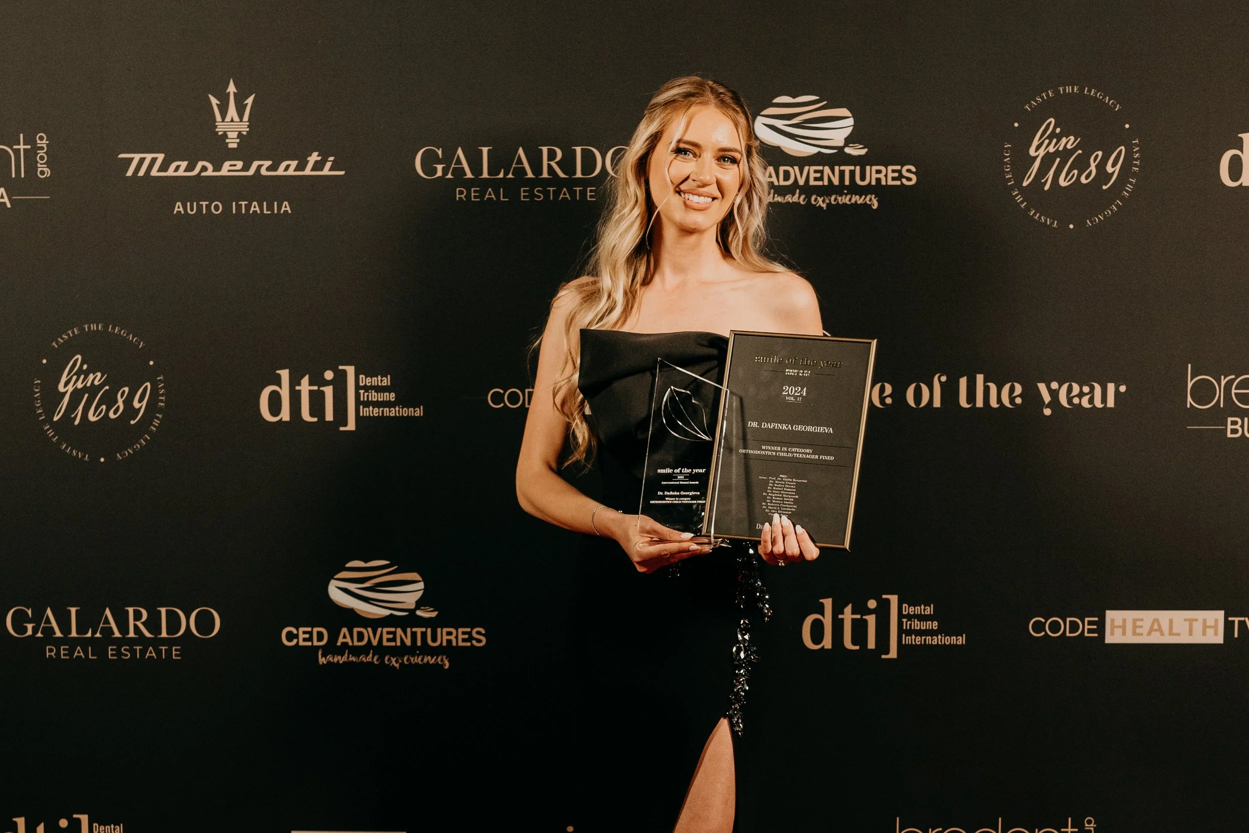 Д-р Дафи Георгиева, победител в категория "Ортодонтия при деца и тийнейджъри", Smile of the Year Awards, 2024 г.