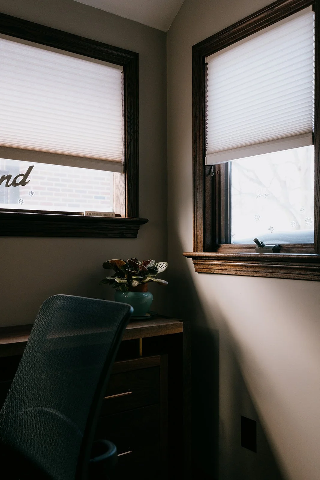 Swanky Bolt Studios - 20511 Morewood - Details-3.jpg