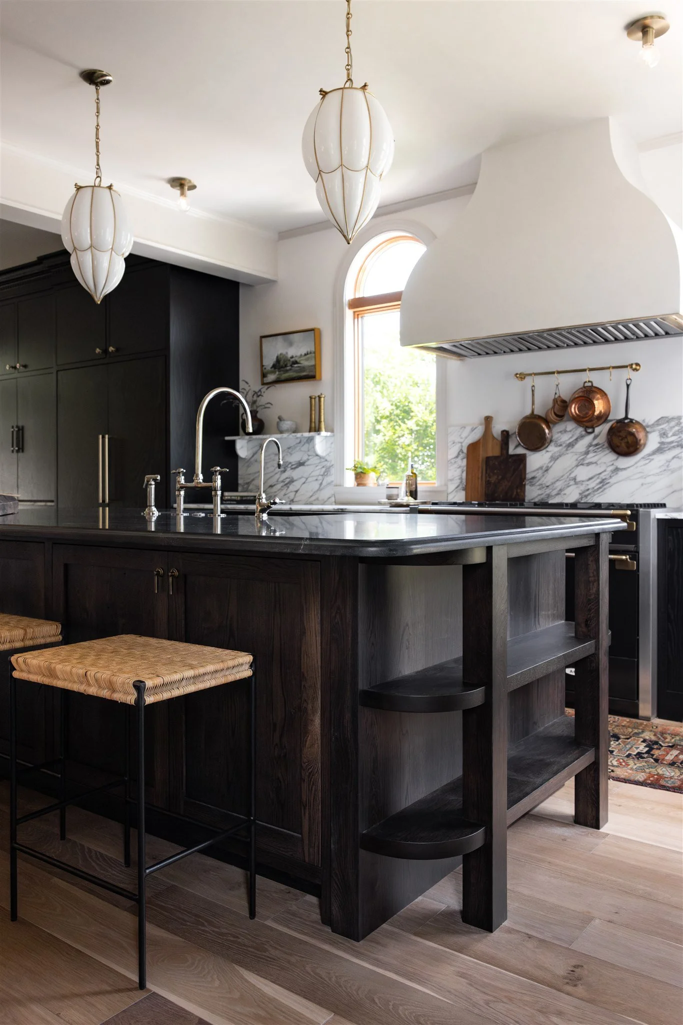 Premier Interior Designs for Serene, Timeless Homes
