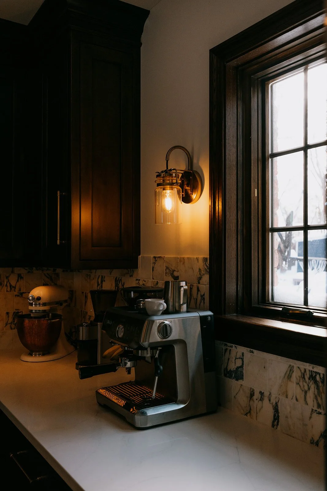 Swanky Bolt Studios - 20511 Morewood - Details-4.jpg