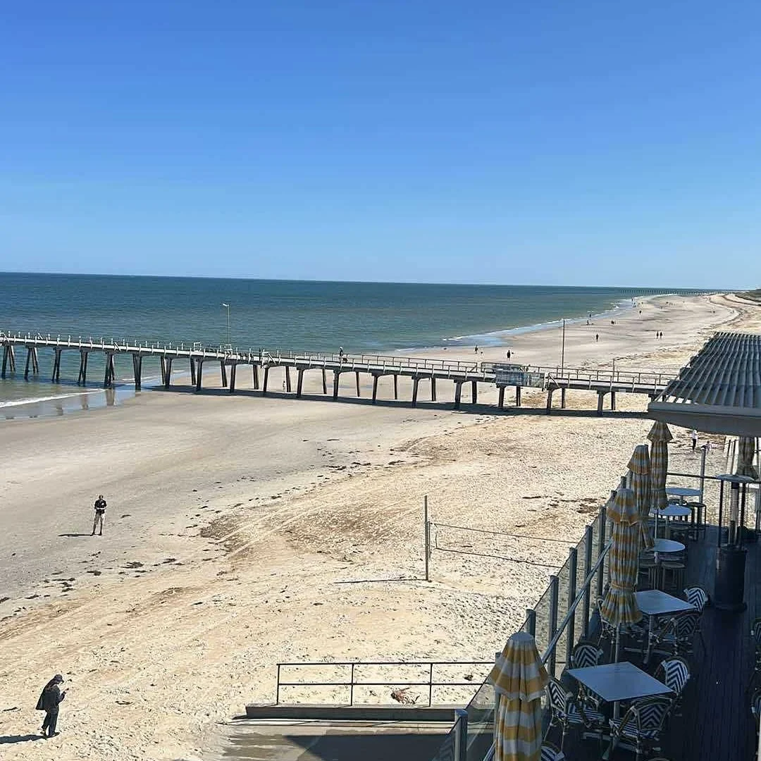 ☀️ PERFECT DAY FOR A PARTY 

Our beach looks stunning this morning! 

Don&rsquo;t forget to come along and help us kick off our 100th season with events today. 

🏖️ 2-5pm public event
BBQ, activities, speeches on beach/in and around club rooms. 

🍹