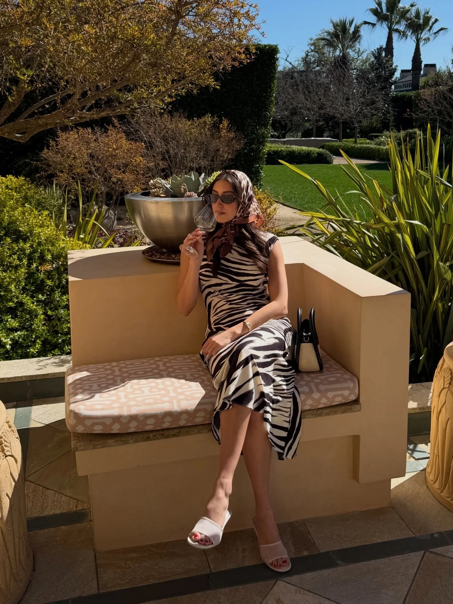 eat, sip, sleep, repeat 🍷

thank you @kenwoodinn for the most perfect escape in wine country 🤍 stay tuned for more content of the trip in mod&eacute;le&rsquo;s april issue!