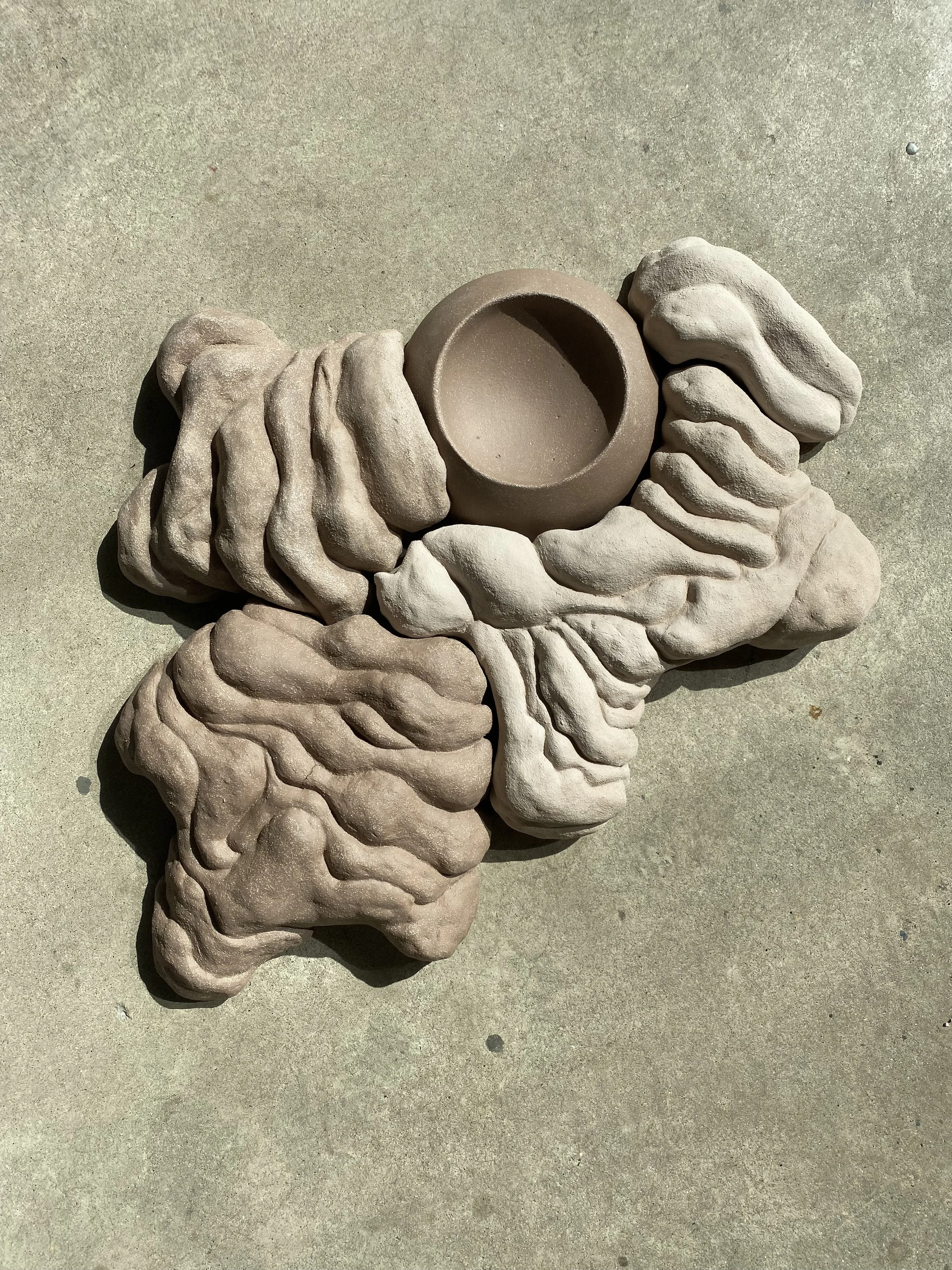 Gogotte, raw ceramic stoneware, 2025