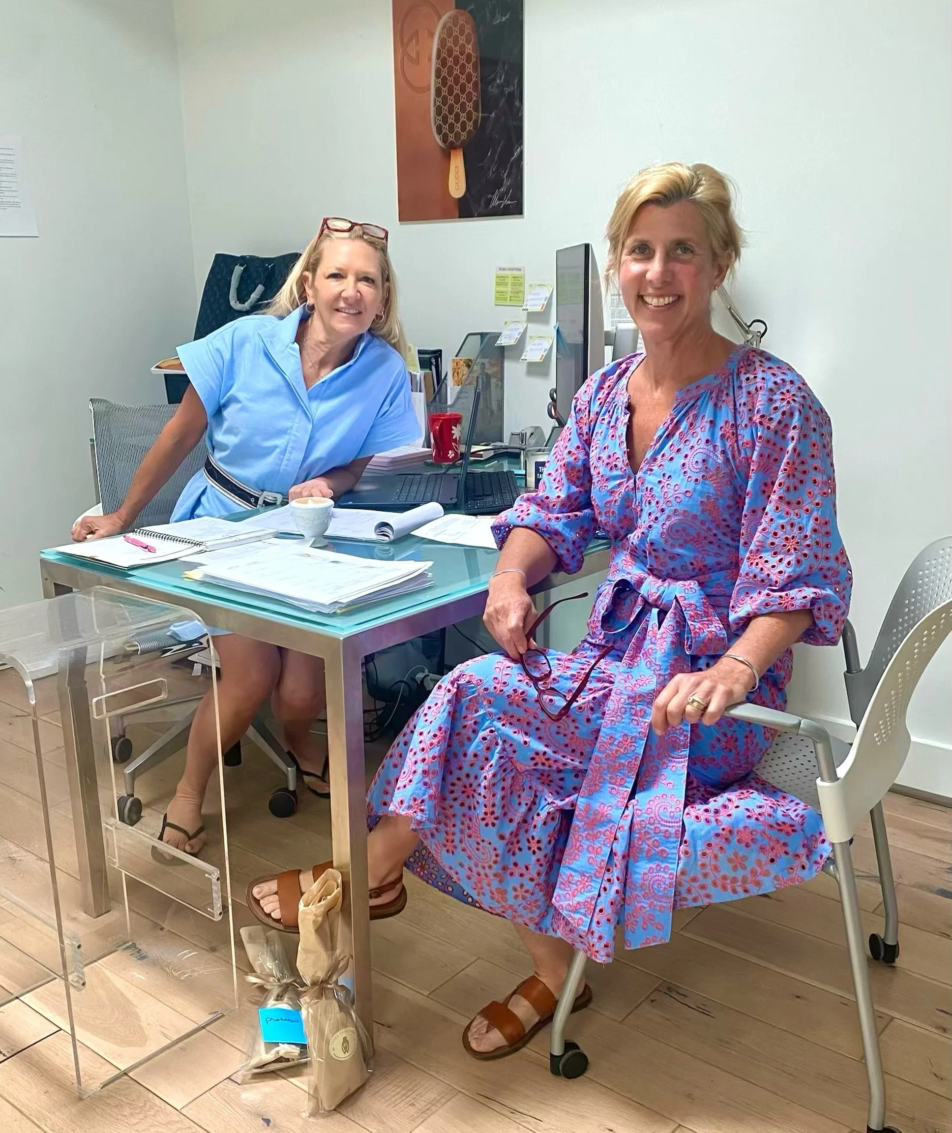 Our buyer and our owner dressed in Zest! Two women and a whole lot of style🩵 From planning and buying to dreaming up what&rsquo;s next&hellip; this is where it all begins✨
#behindthescenes #boutiquelife #shoplocal #shopsmall #shopzestclothingandco