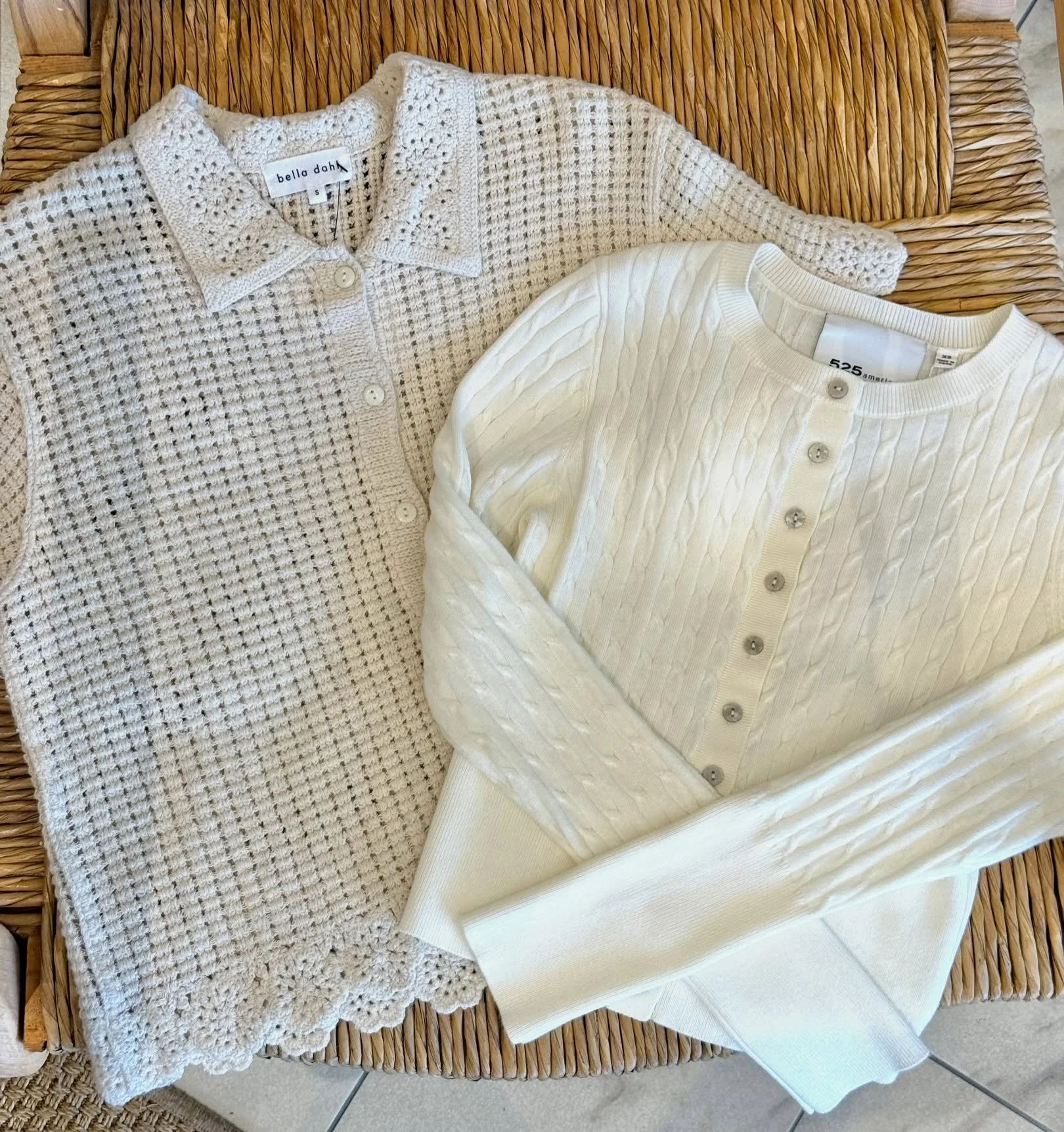 Some things just never go out of style 🤍 Classic knits, a great neutral bag, and all the little details that make an outfit feel special! These are the pieces you&rsquo;ll wear on repeat! 
#zestrichmond #zestclothingandco #shopsmall #shoplocal #cary
