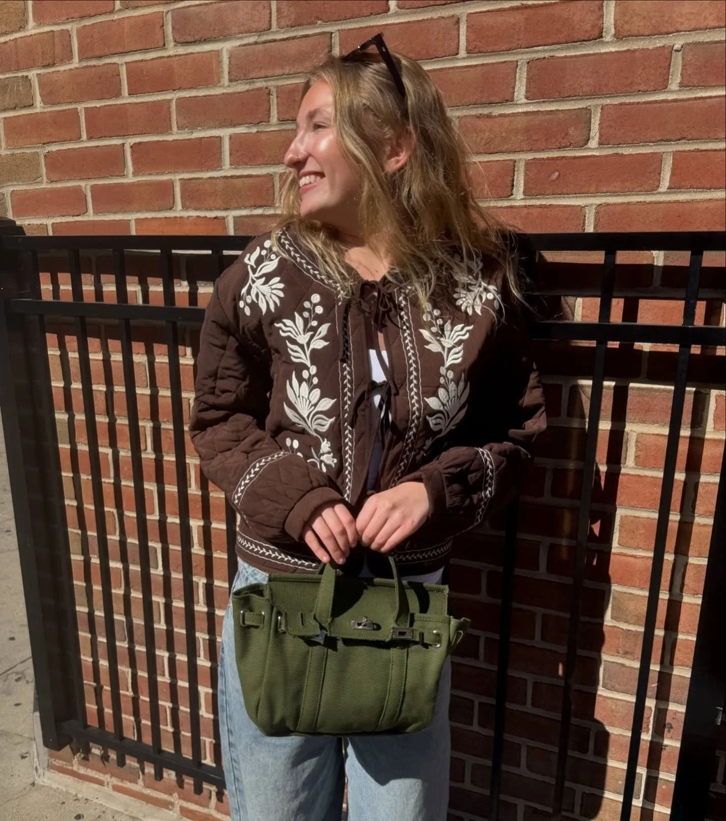 An unexpected color crush: rich chocolate, earthy olive, and a little something extra in the details🌾🤎
#shopzestclothingandco #shoplocal #shopdowntownfrederick #shopsmall #fallcolor