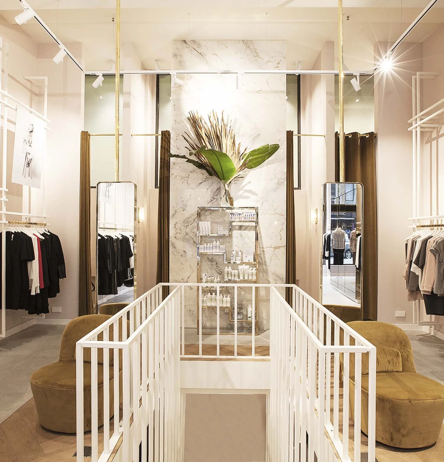 003 Lex de Gooijer Interiors dante6 conceptstore.jpg