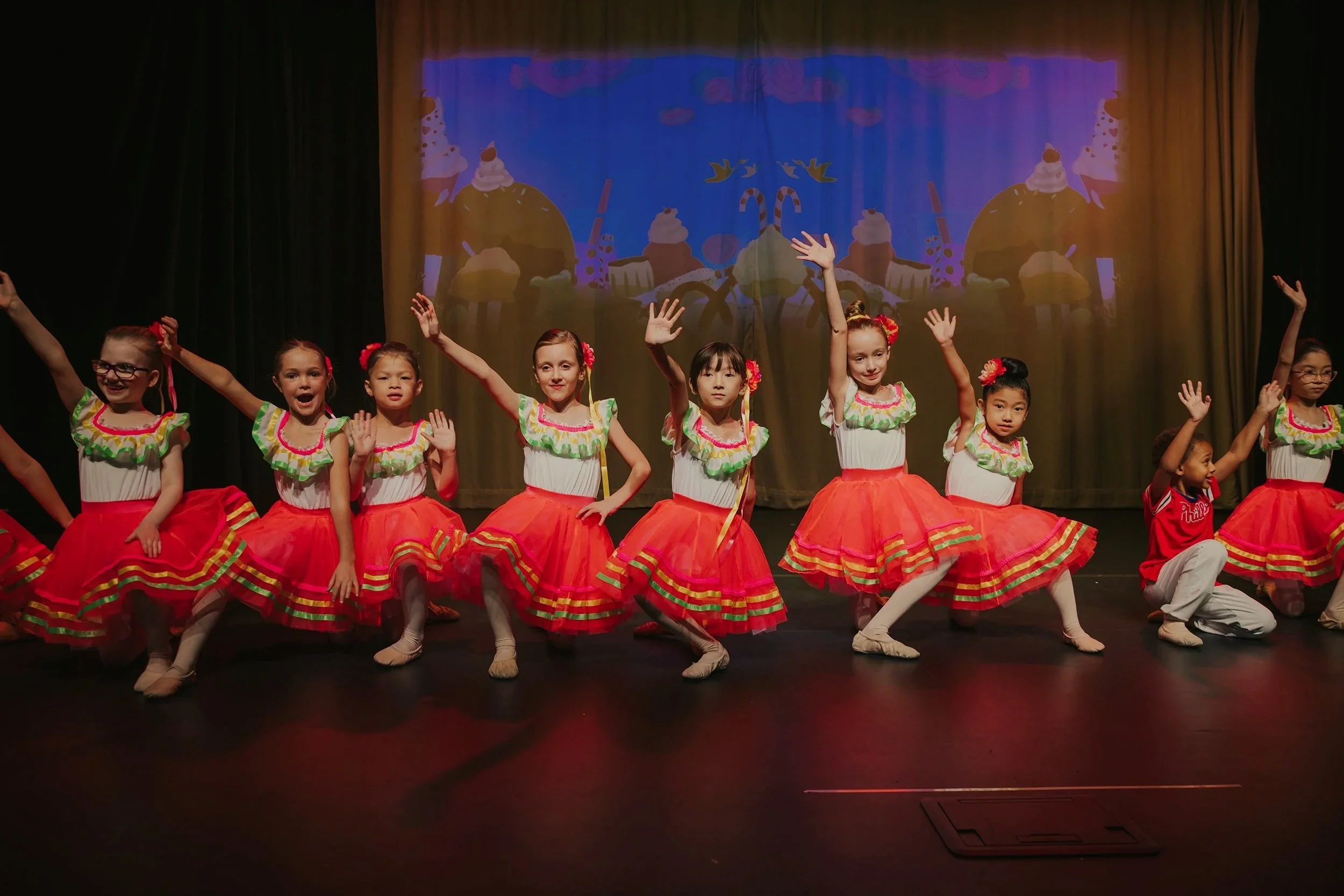 Funcracker+_+DEC+2025+_+Sunmi+Ballet+_+Philadelphia+_+Contigo+Photos+%2B+Films-SMR_0104.jpg