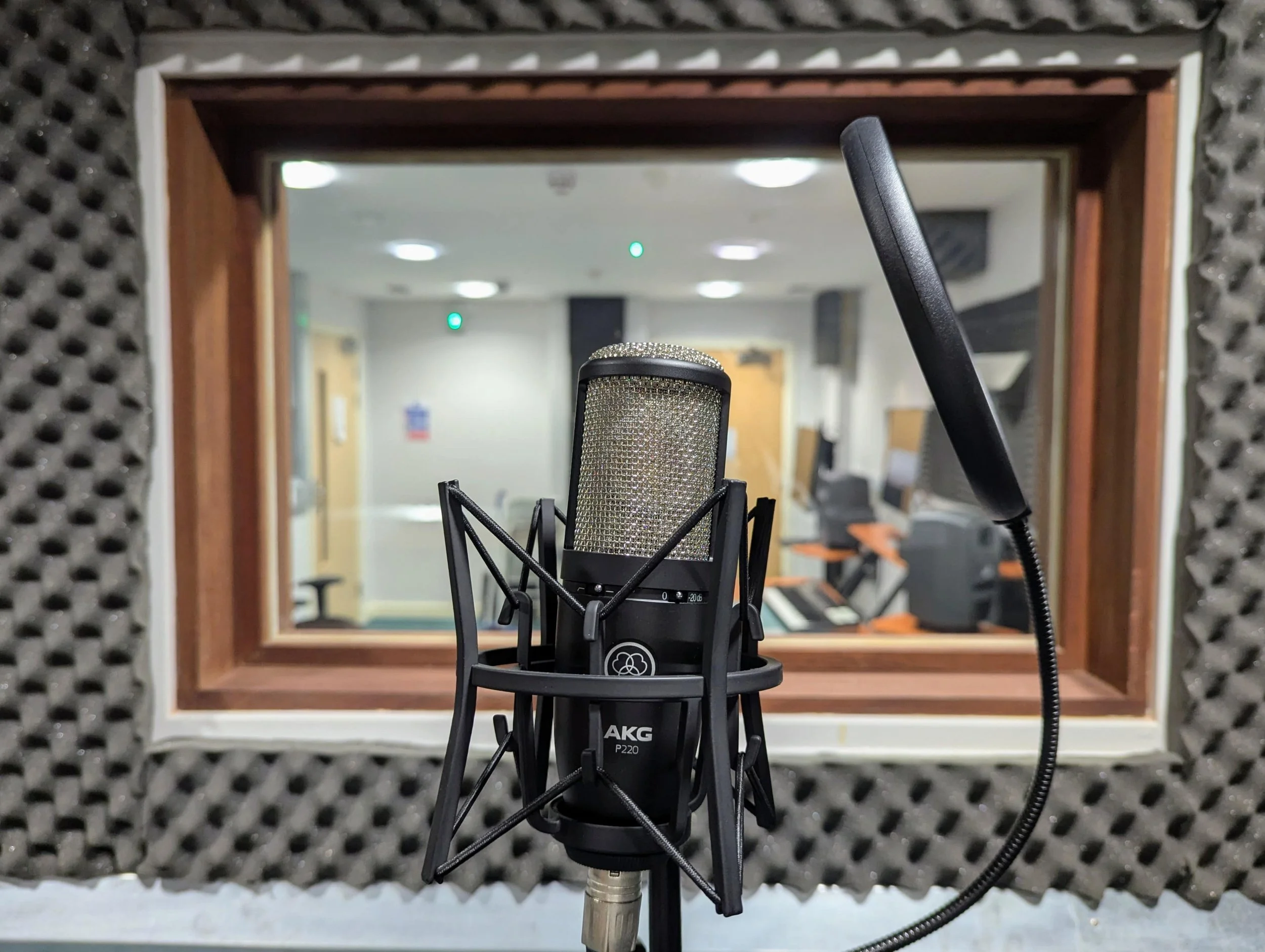 PXL_20250820_114446012~2-min (1).jpg