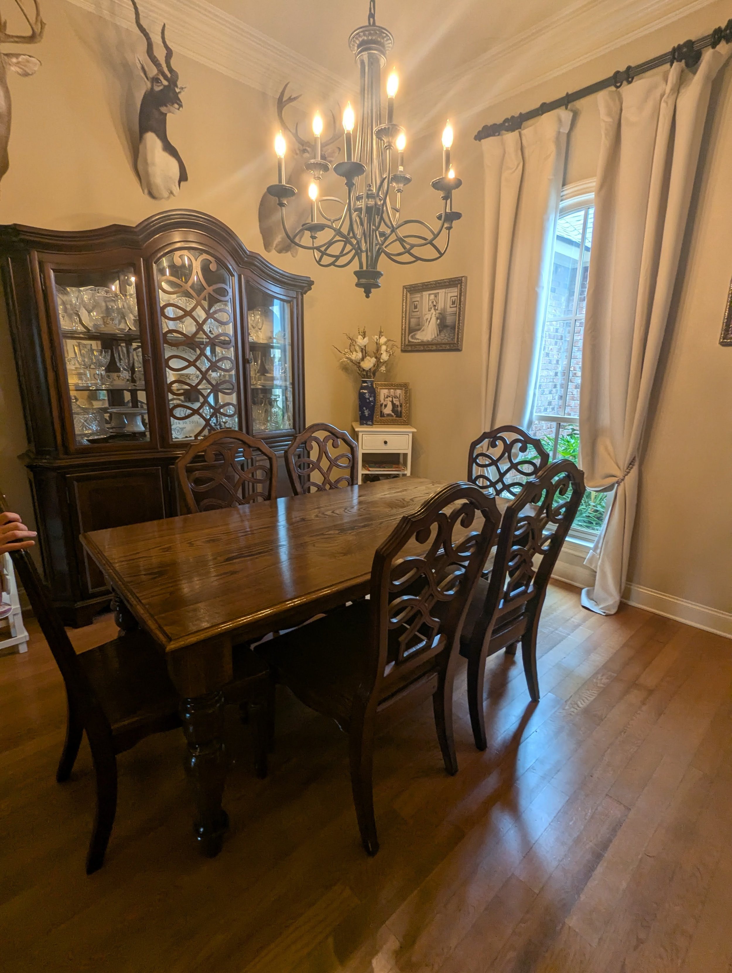 Red Oak custom edge 6 person with chairs 7.jpg