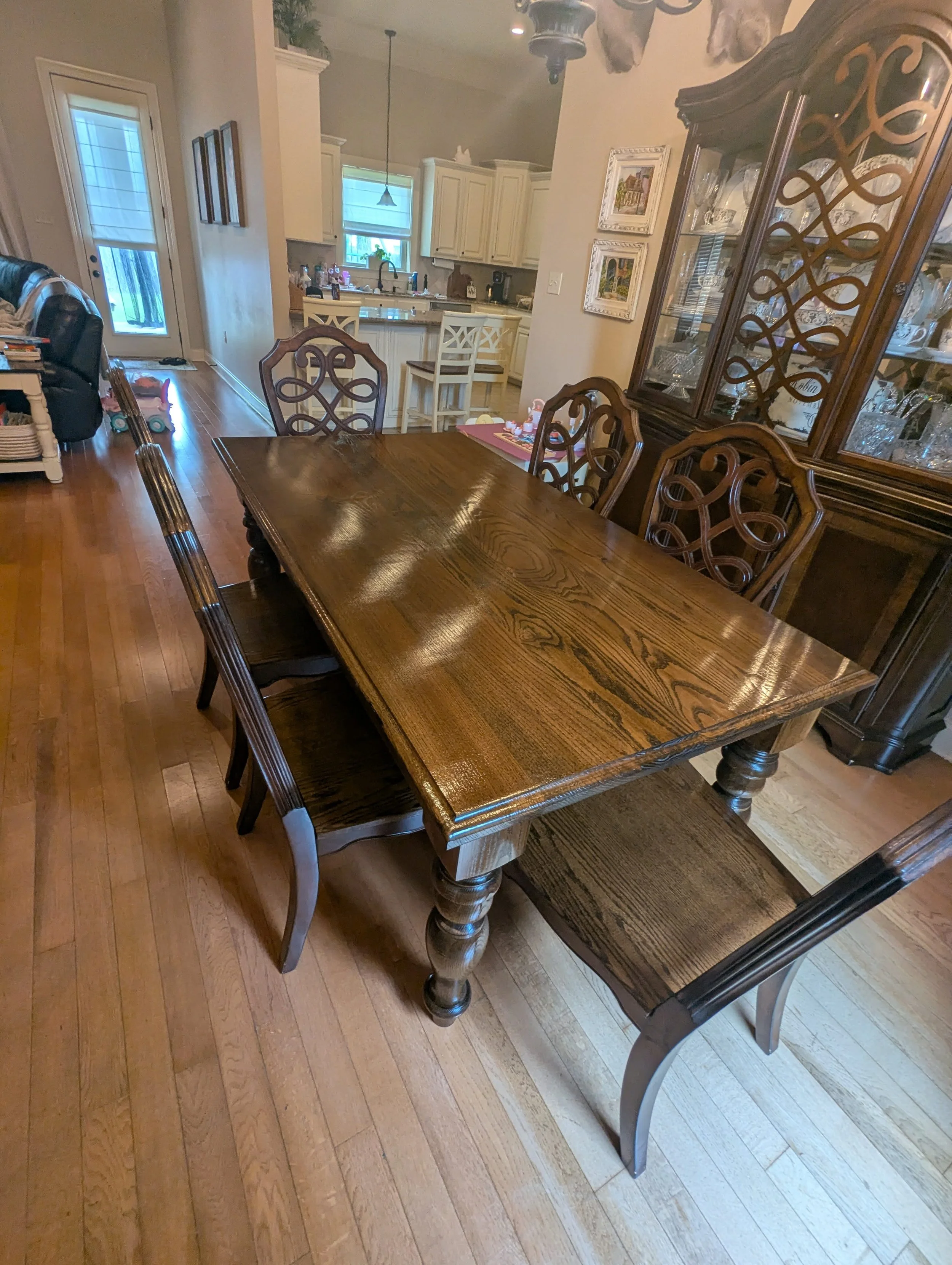 Red Oak custom edge 6 person with chairs 4.jpg