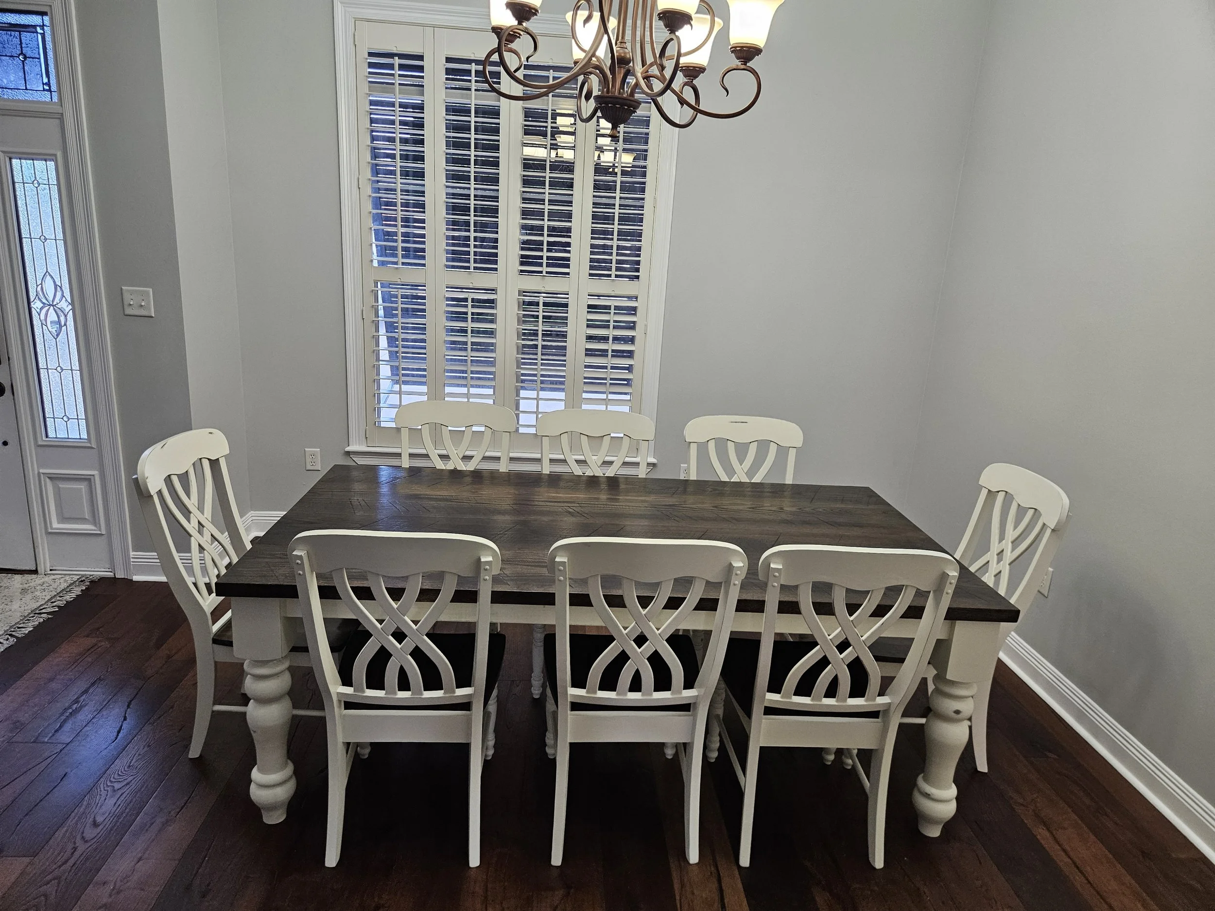 Red Oak White Farmhouse 3.jpg