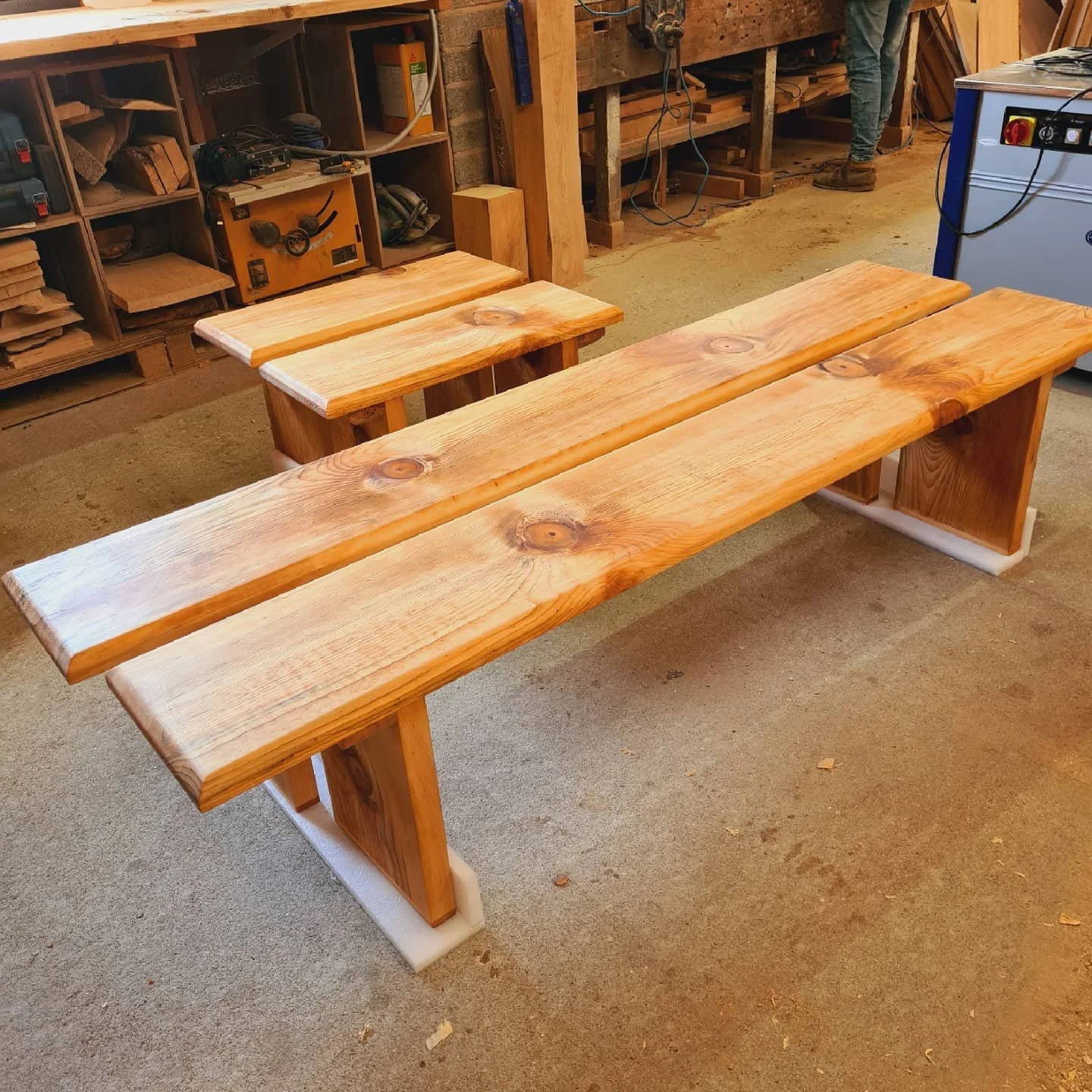 #woodenbenches #monkeypuzzlewood
#handmade #woodworking