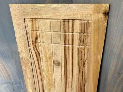 Chestnut Chequer Board
Routered Chestnut door in a chequer board style.