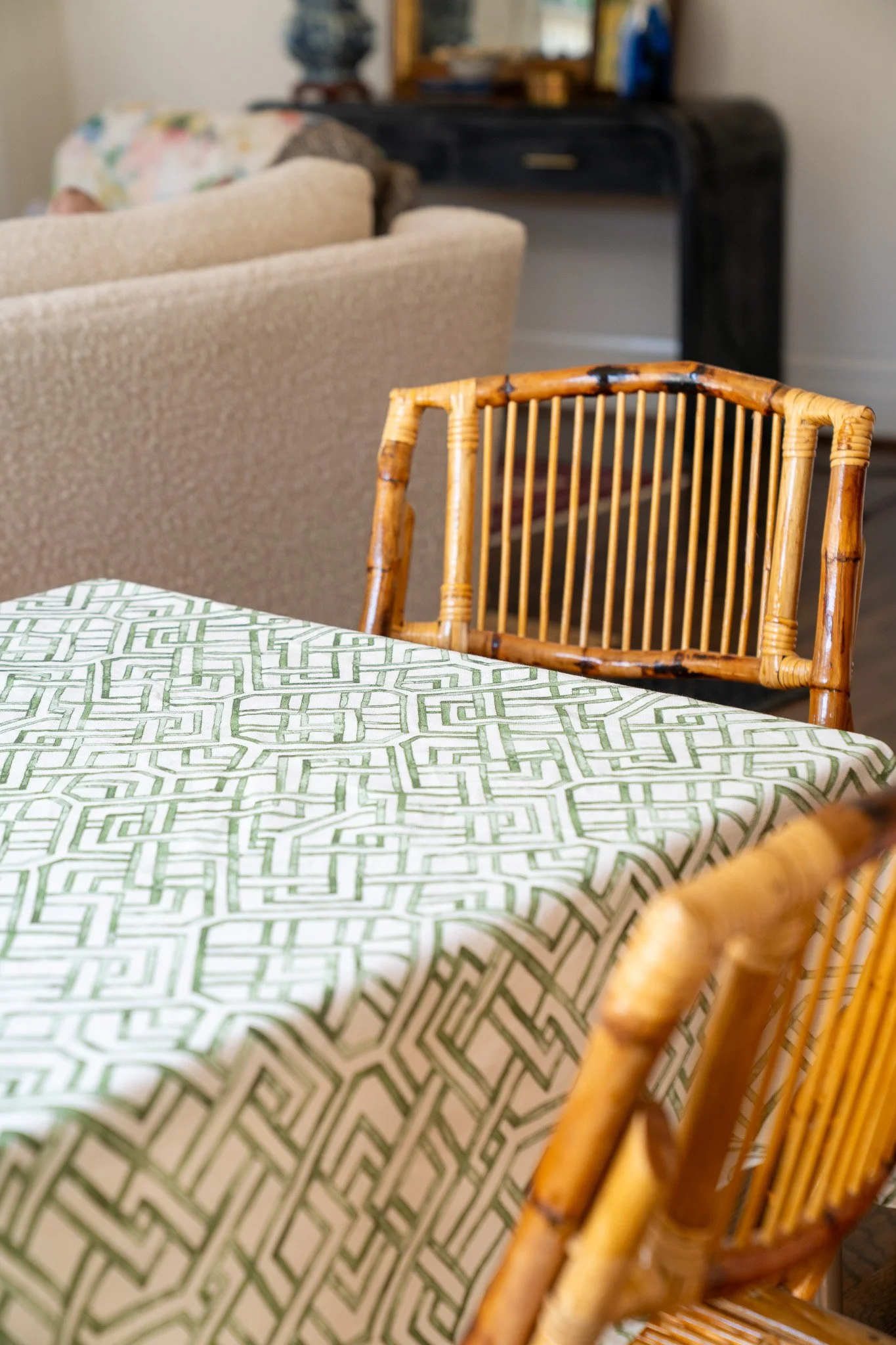 green and white geometric mahjong tablecloth
