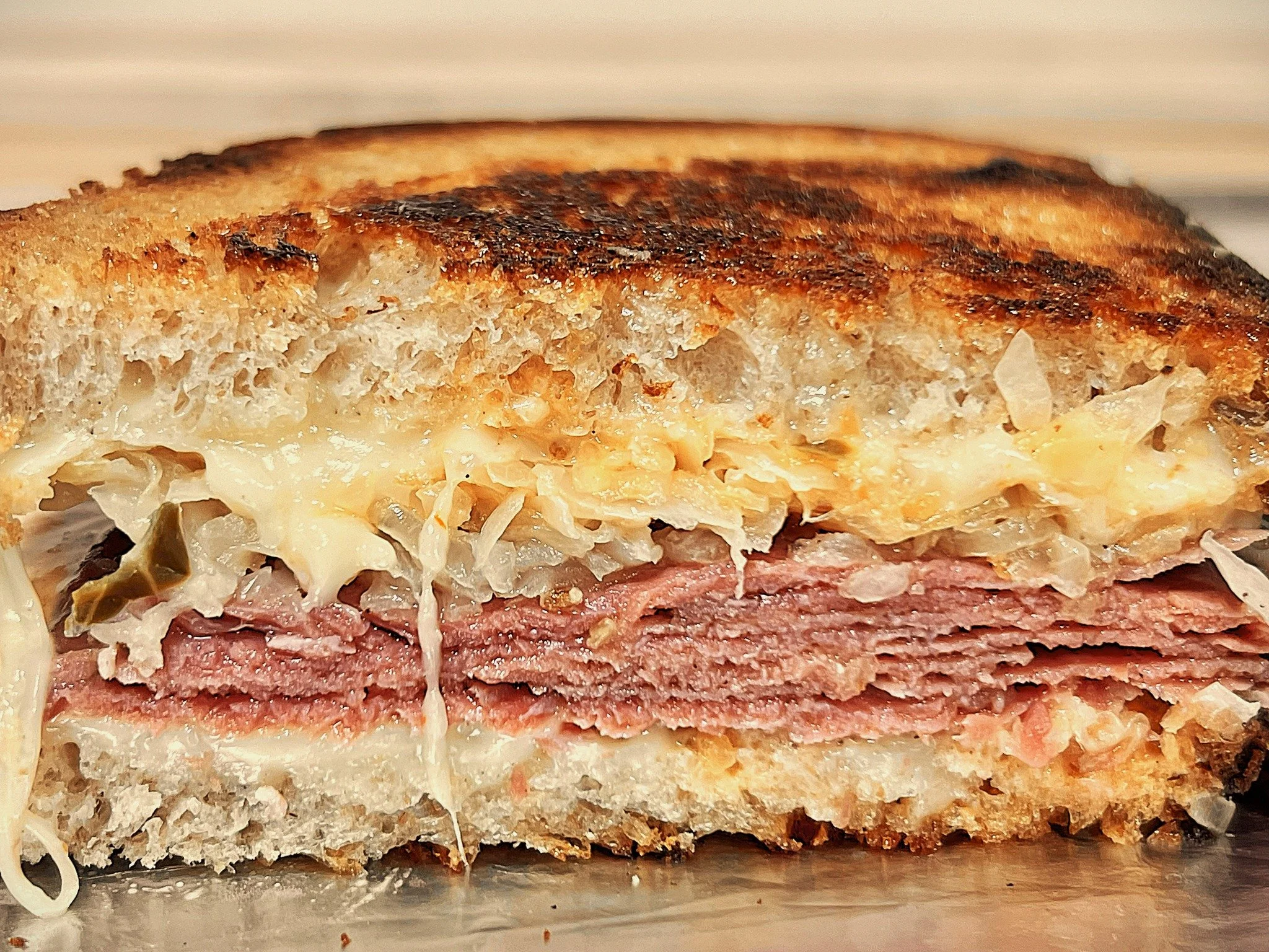 ❄️🥪 SNOW DAY = REUBEN DAY 🥪❄️
Hot. Melty. Griddled to perfection.
Winter never stood a chance.